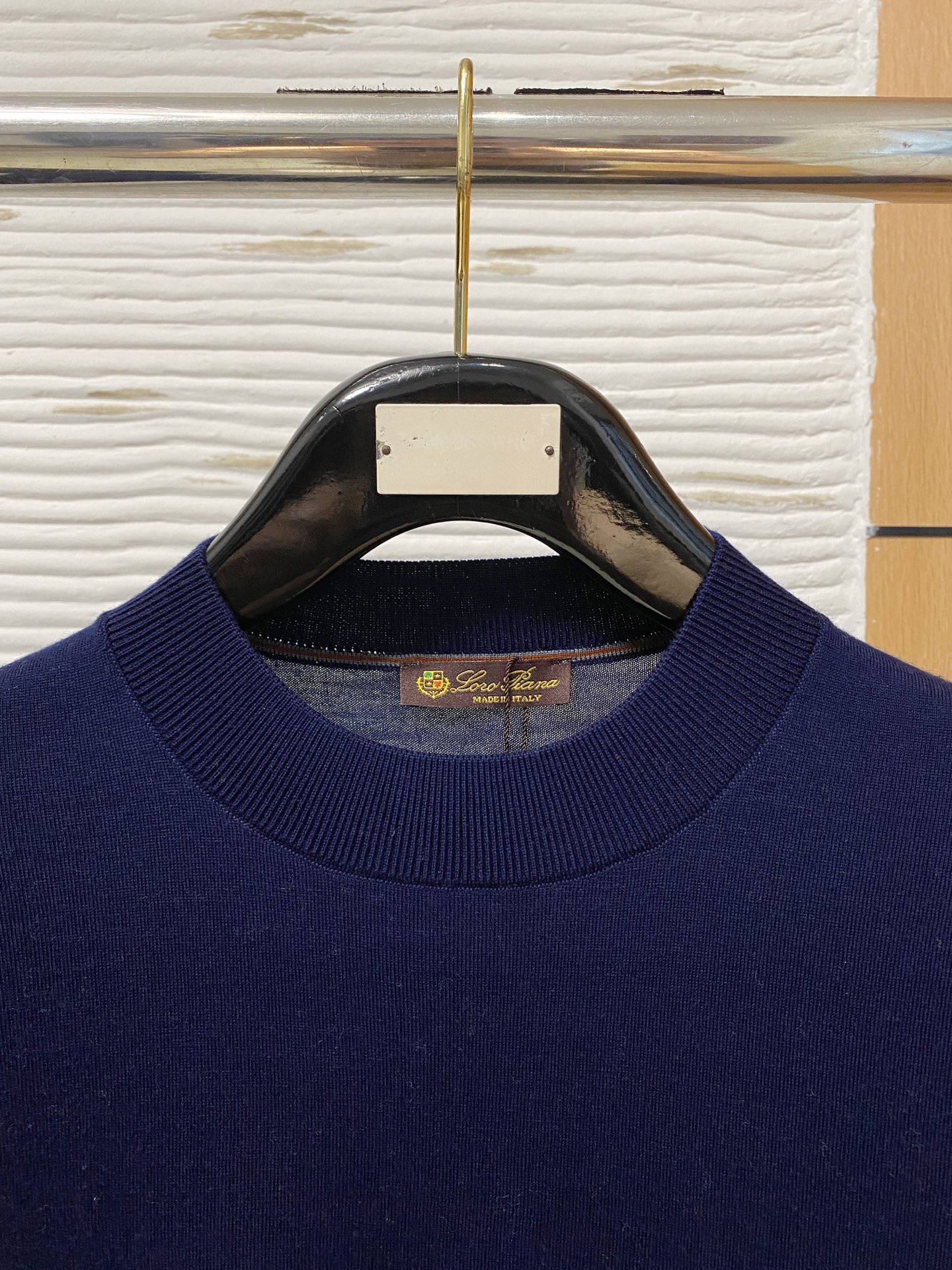  lP🆕。高端100%细美利奴羊毛 保暖更抗起球，秋冬新款高端羊毛套头针织毛衣，时尚刺绣图案提花时尚休闲