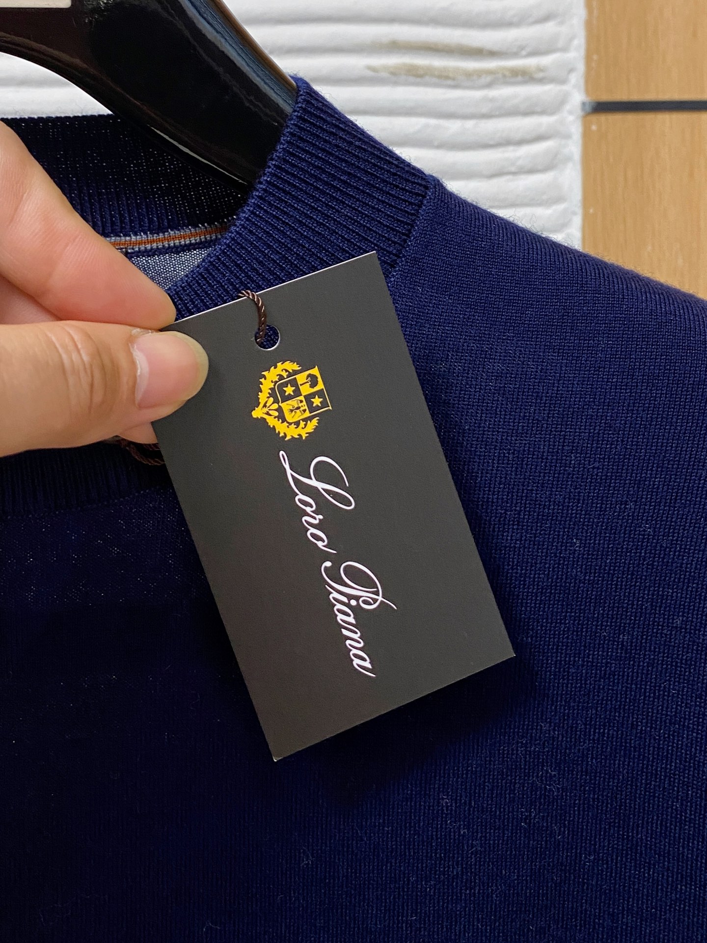  lP🆕。高端100%细美利奴羊毛 保暖更抗起球，秋冬新款高端羊毛套头针织毛衣，时尚刺绣图案提花时尚休闲