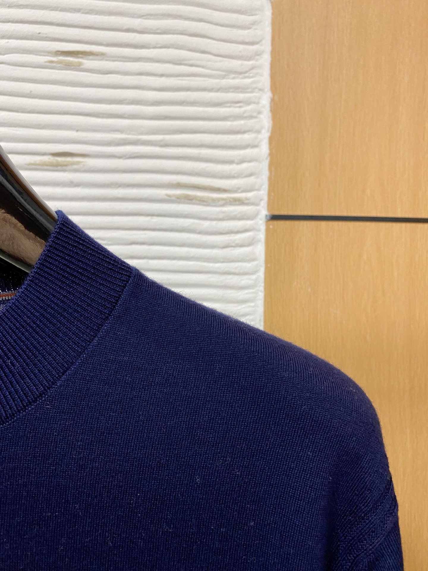  lP🆕。高端100%细美利奴羊毛 保暖更抗起球，秋冬新款高端羊毛套头针织毛衣，时尚刺绣图案提花时尚休闲