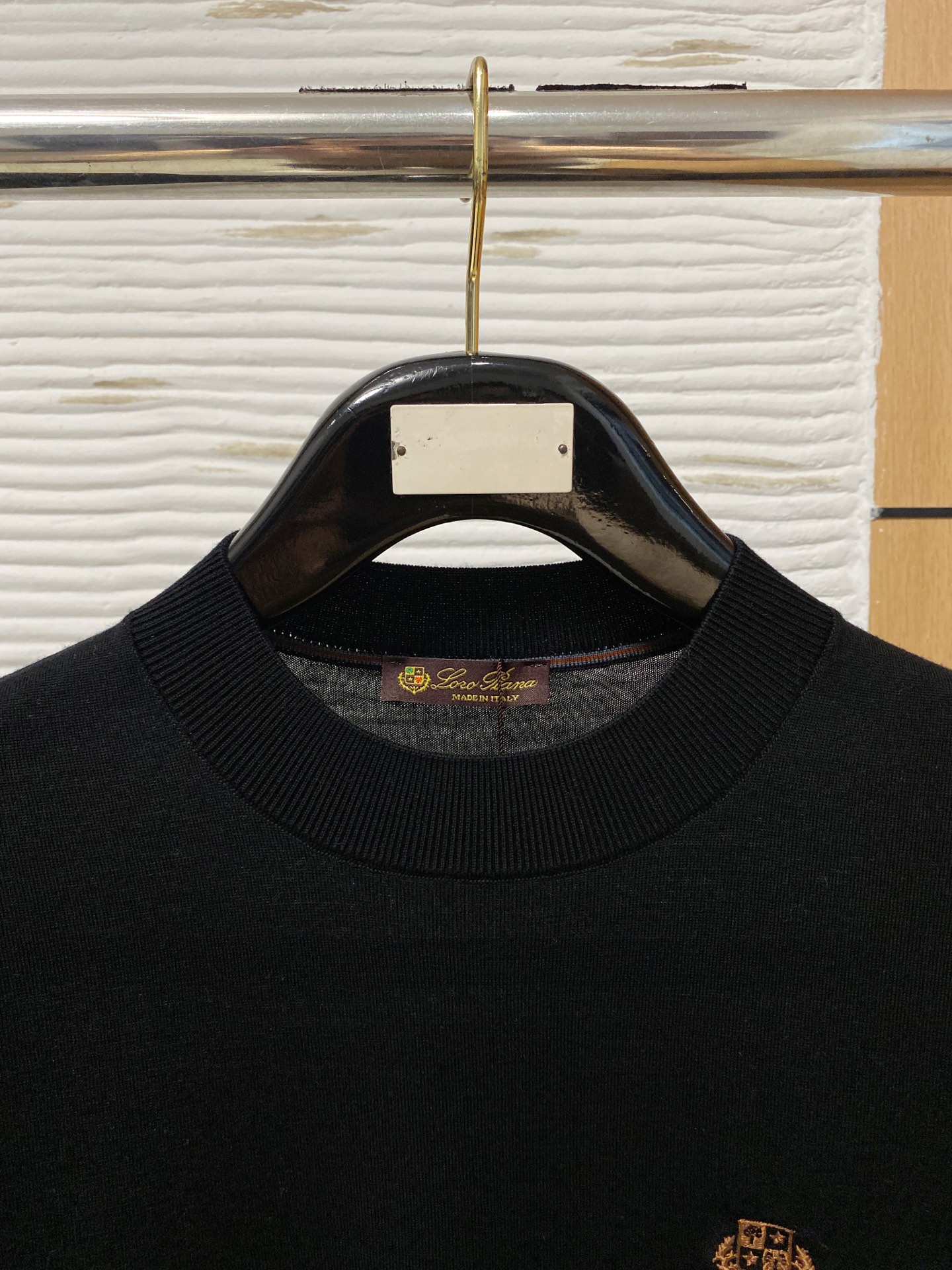  lP🆕。高端100%细美利奴羊毛 保暖更抗起球，秋冬新款高端羊毛套头针织毛衣，时尚刺绣图案提花时尚休闲