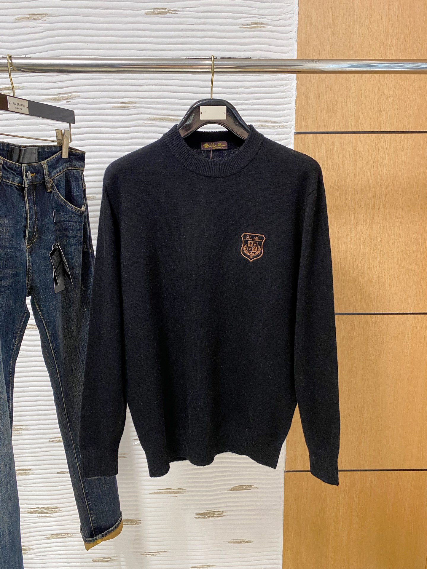 。lP🆕。高端100%美利奴羊毛 保暖更抗起球，秋冬新款高端羊毛套头针织毛衣，时尚刺绣图案提花时尚休闲织