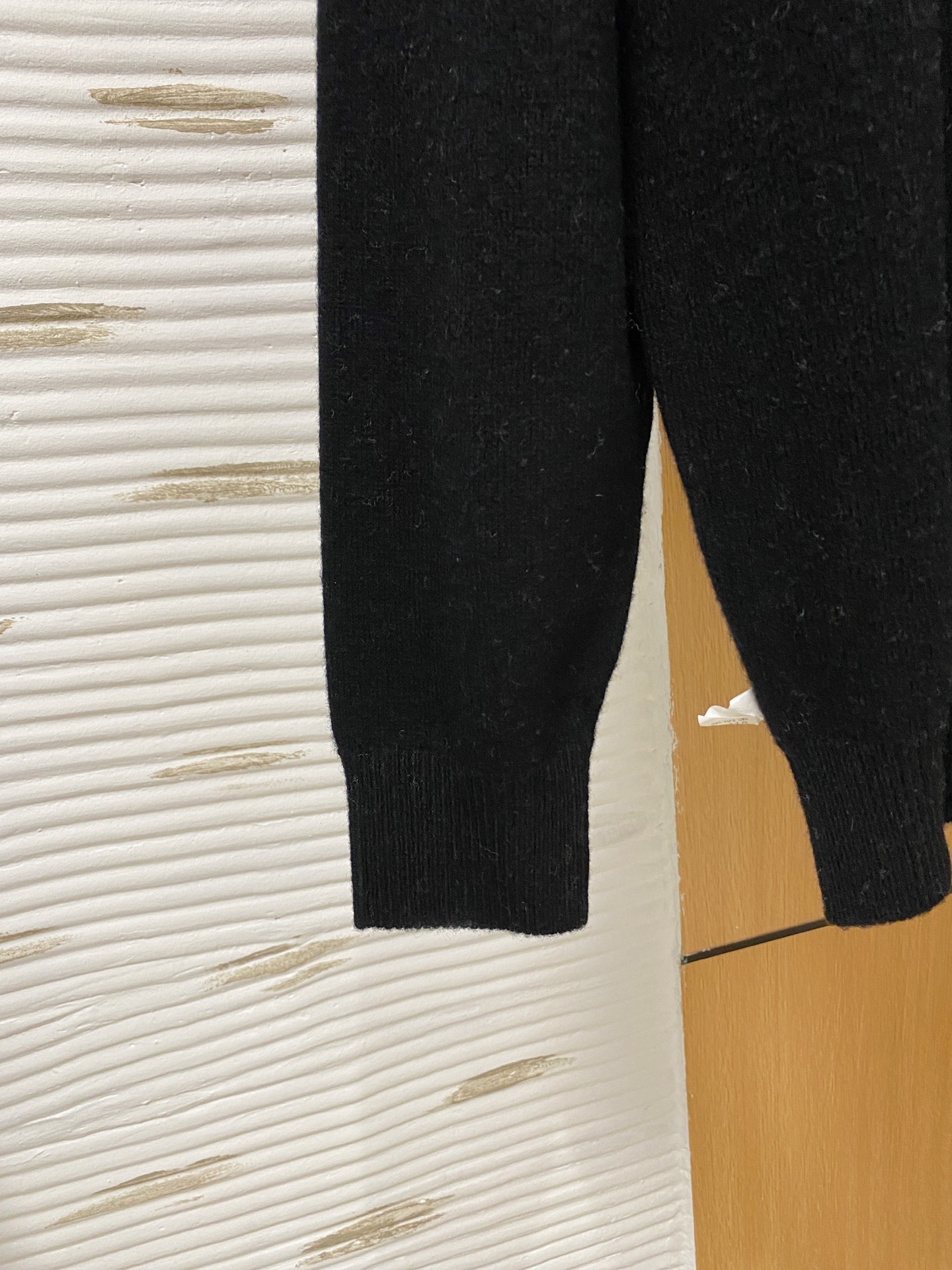 。lP🆕。高端100%美利奴羊毛 保暖更抗起球，秋冬新款高端羊毛套头针织毛衣，时尚刺绣图案提花时尚休闲织