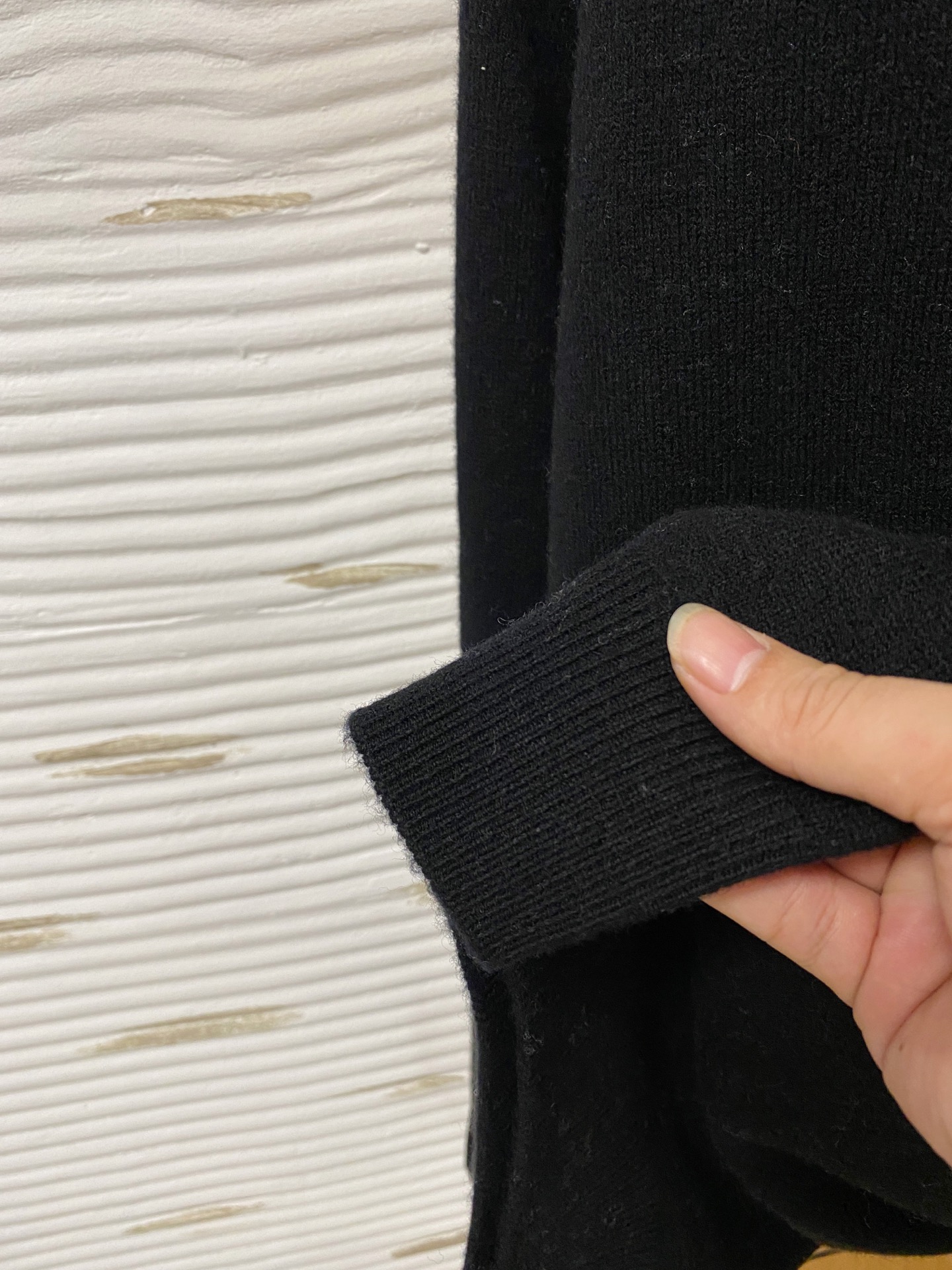 。lP🆕。高端100%美利奴羊毛 保暖更抗起球，秋冬新款高端羊毛套头针织毛衣，时尚刺绣图案提花时尚休闲织