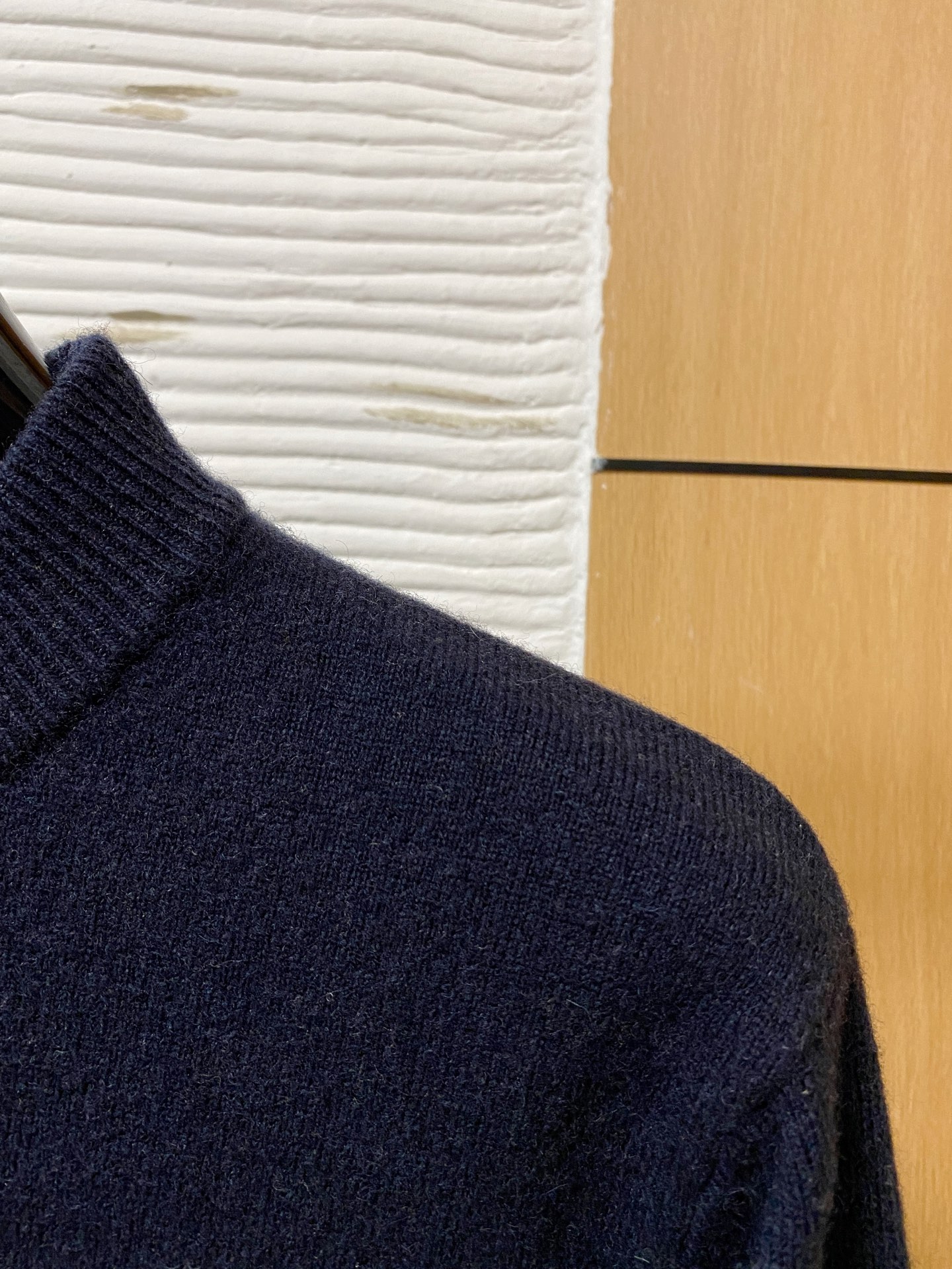 。lP🆕。高端100%美利奴羊毛 保暖更抗起球，秋冬新款高端羊毛套头针织毛衣，时尚刺绣图案提花时尚休闲织