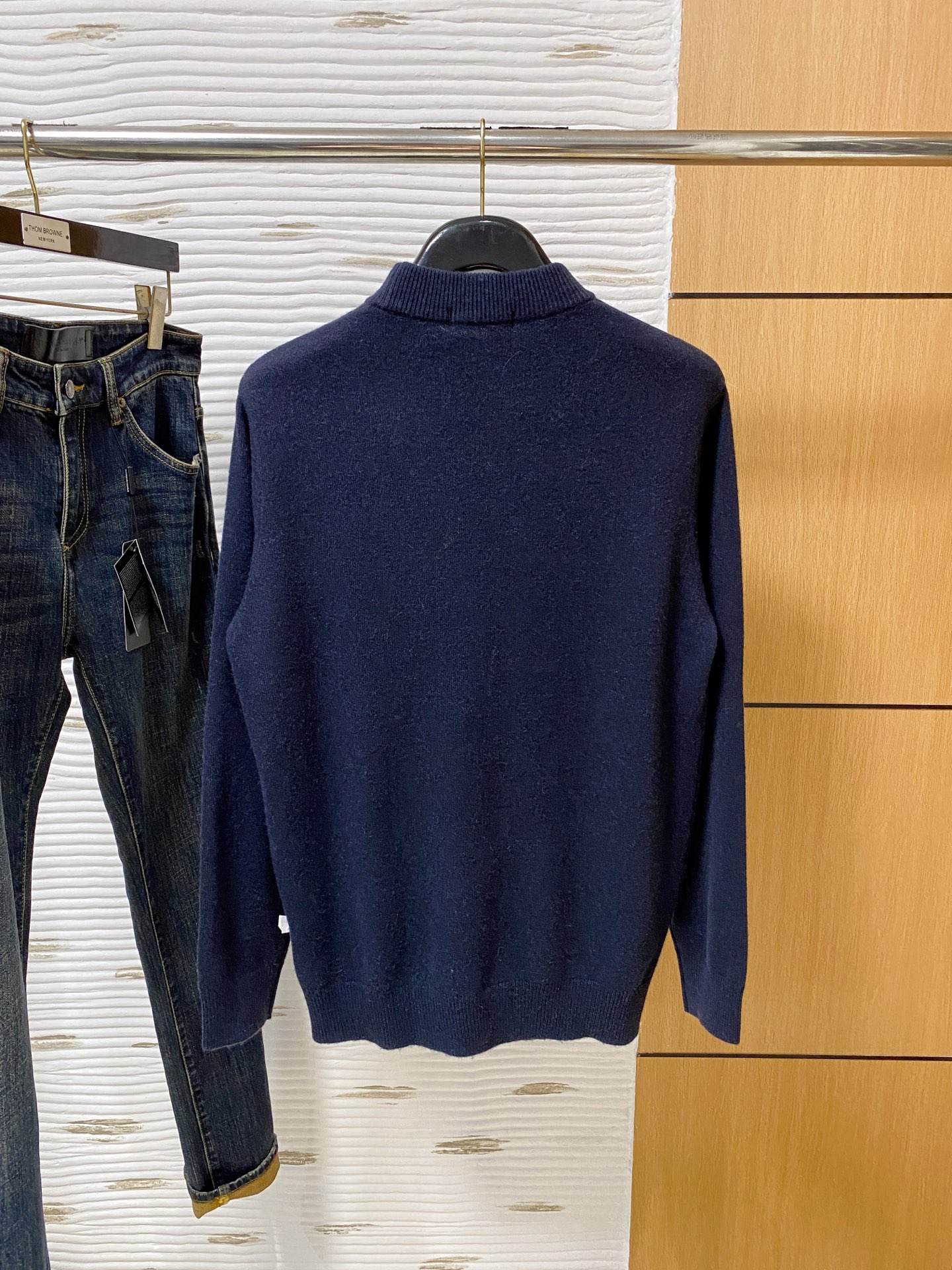 。lP🆕。高端100%美利奴羊毛 保暖更抗起球，秋冬新款高端羊毛套头针织毛衣，时尚刺绣图案提花时尚休闲织