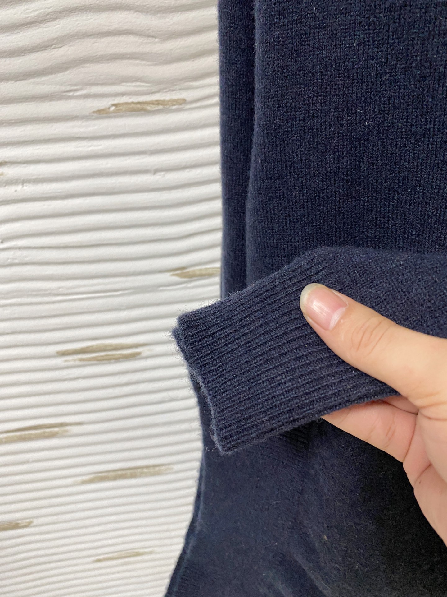 。lP🆕。高端100%美利奴羊毛 保暖更抗起球，秋冬新款高端羊毛套头针织毛衣，时尚刺绣图案提花时尚休闲织