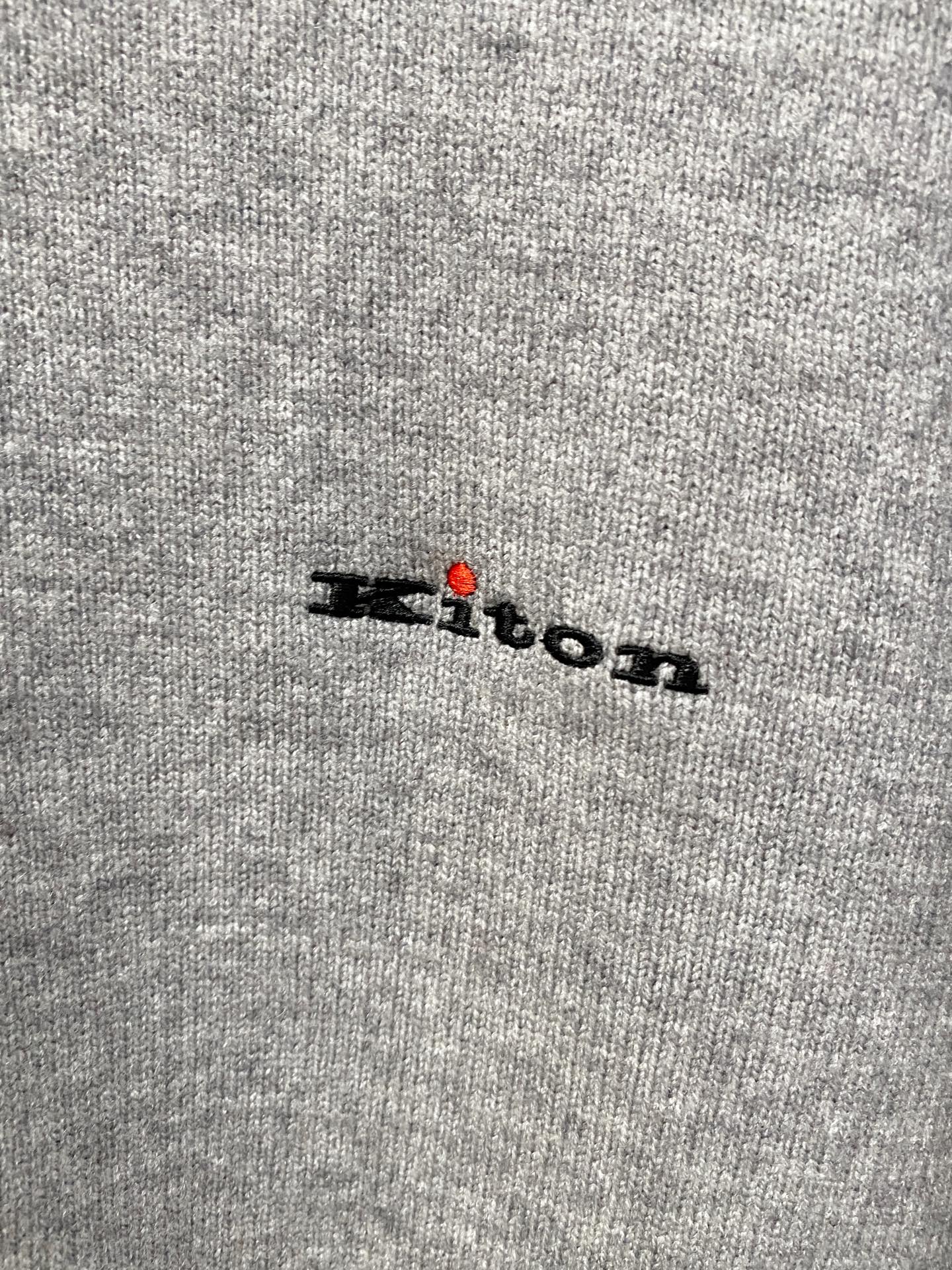 。其吨*高端100%美利奴羊毛 保暖更抗起球，秋冬新款高端羊毛套头针织毛衣，时尚刺绣图案提花时尚休闲织衫