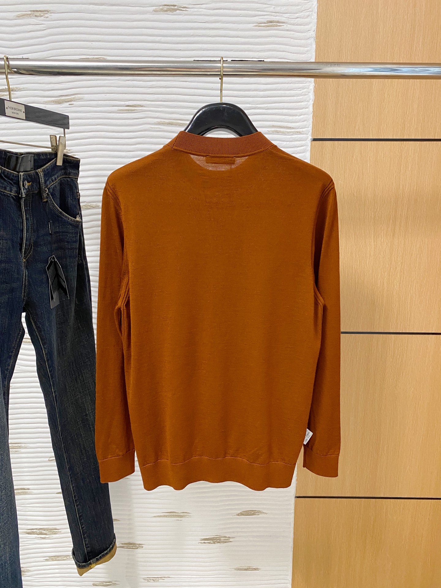  lP🆕。高端100%细美利奴羊毛 保暖更抗起球，秋冬新款高端羊毛套头针织毛衣，时尚刺绣图案提花时尚休闲