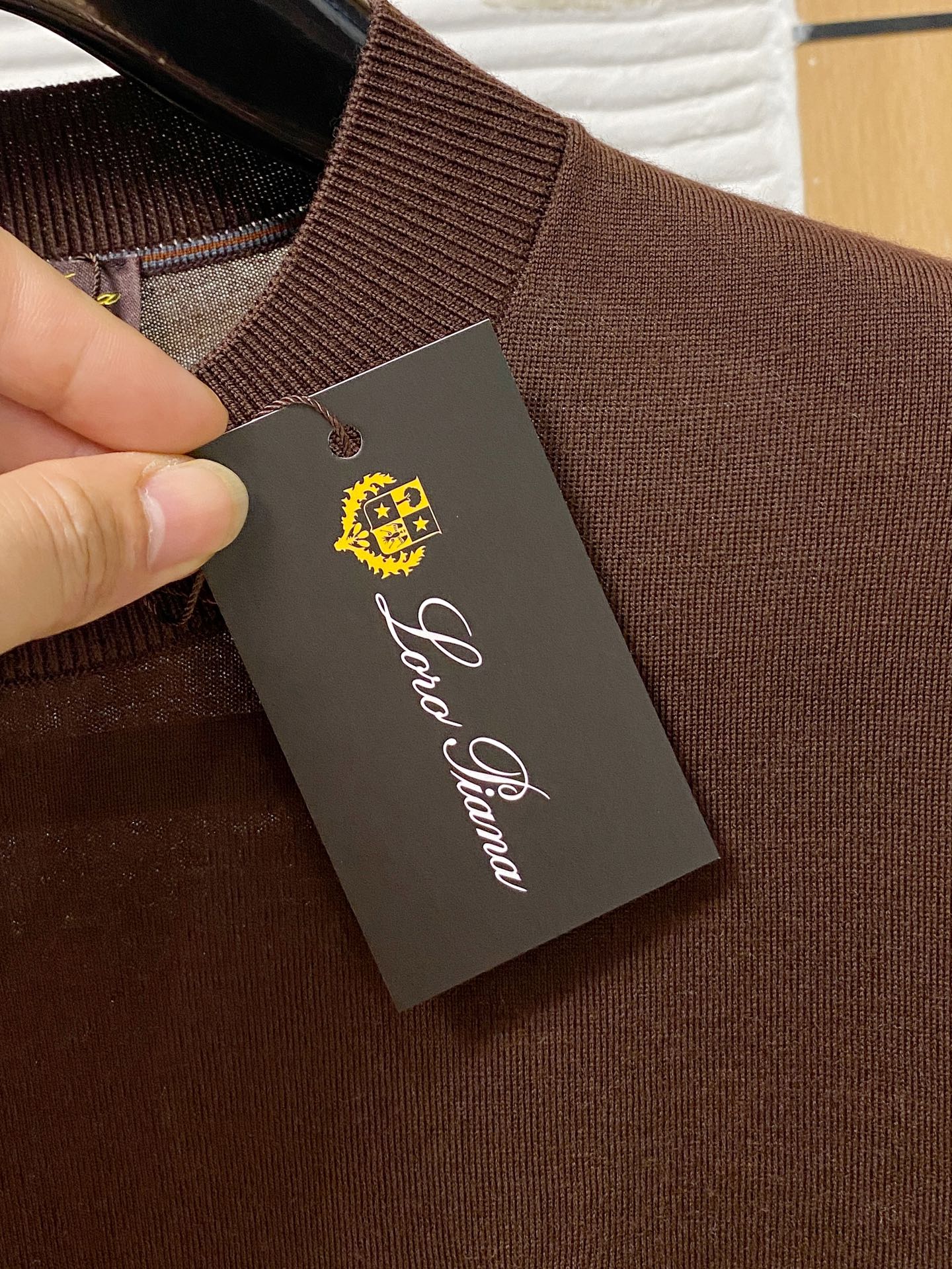  lP🆕。高端100%细美利奴羊毛 保暖更抗起球，秋冬新款高端羊毛套头针织毛衣，时尚刺绣图案提花时尚休闲