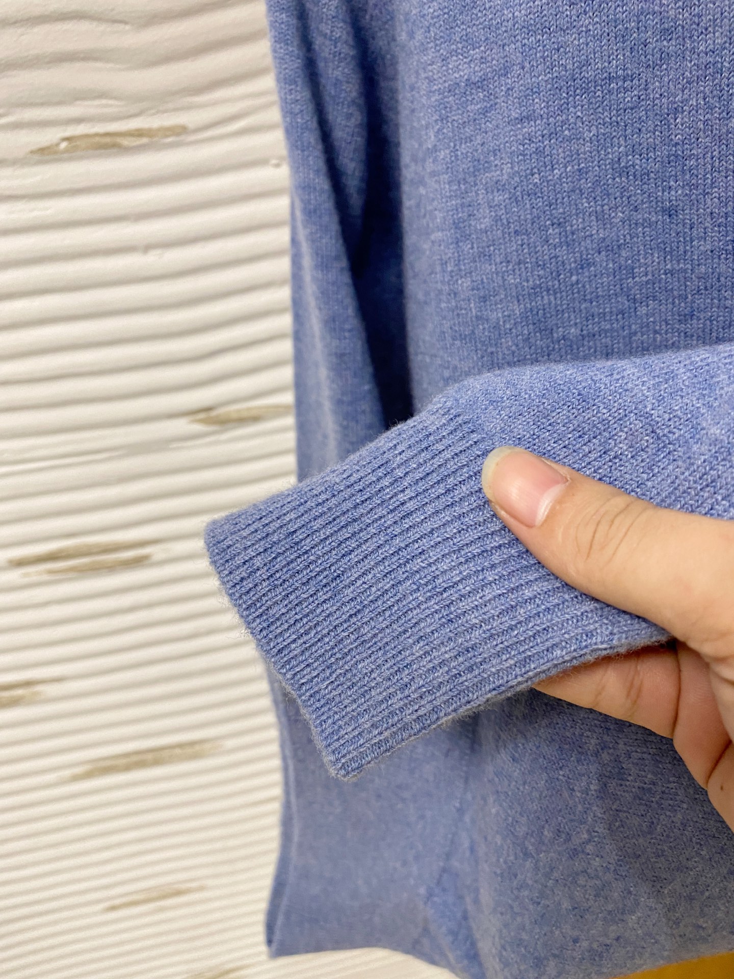 。lP🆕。高端100%美利奴羊毛 保暖更抗起球，秋冬新款高端羊毛套头针织毛衣，时尚刺绣图案提花时尚休闲织