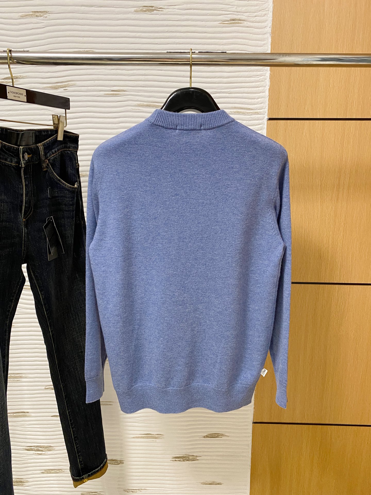 。lP🆕。高端100%美利奴羊毛 保暖更抗起球，秋冬新款高端羊毛套头针织毛衣，时尚刺绣图案提花时尚休闲织