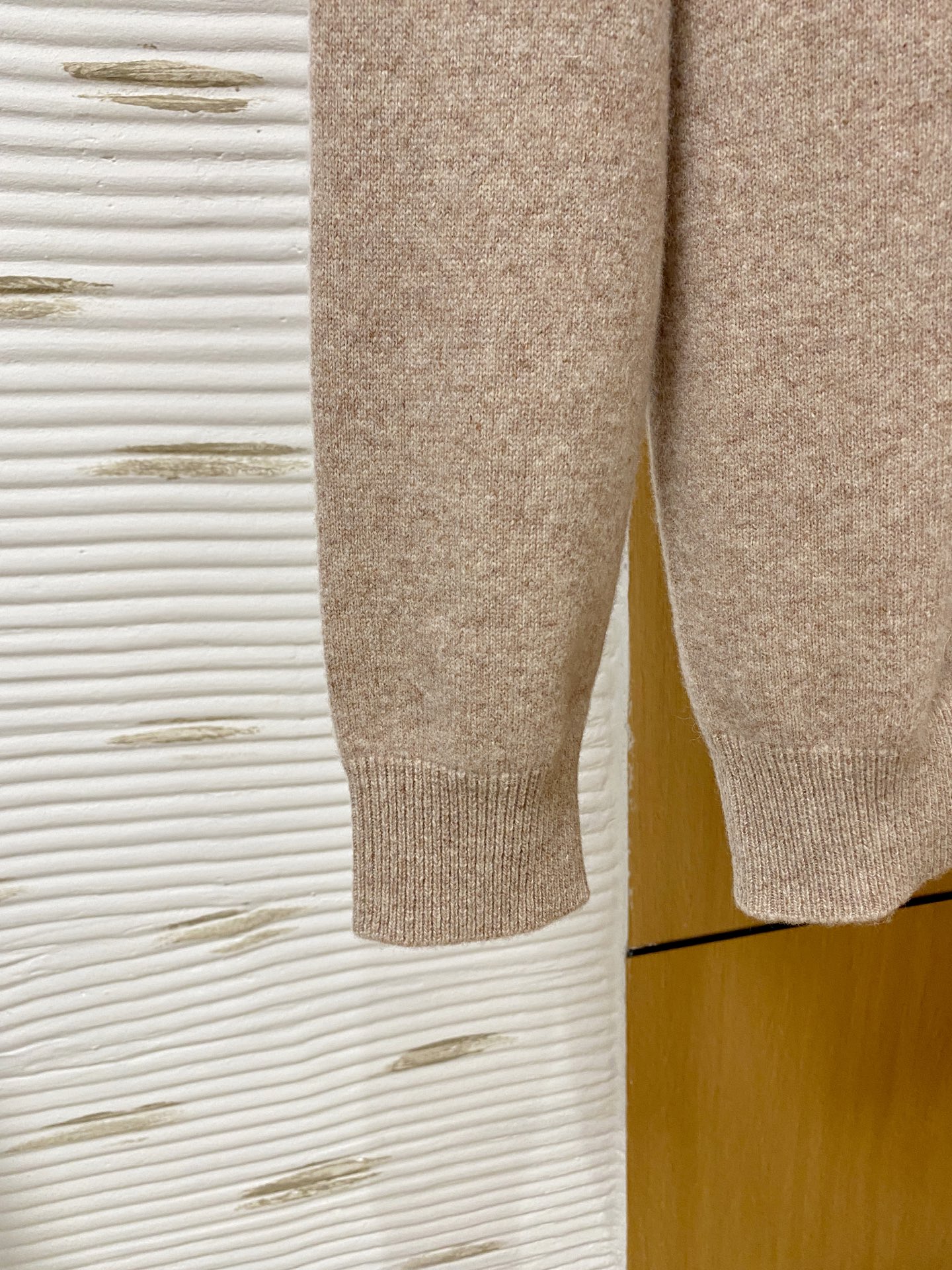 。lP🆕。高端100%美利奴羊毛 保暖更抗起球，秋冬新款高端羊毛套头针织毛衣，时尚刺绣图案提花时尚休闲织