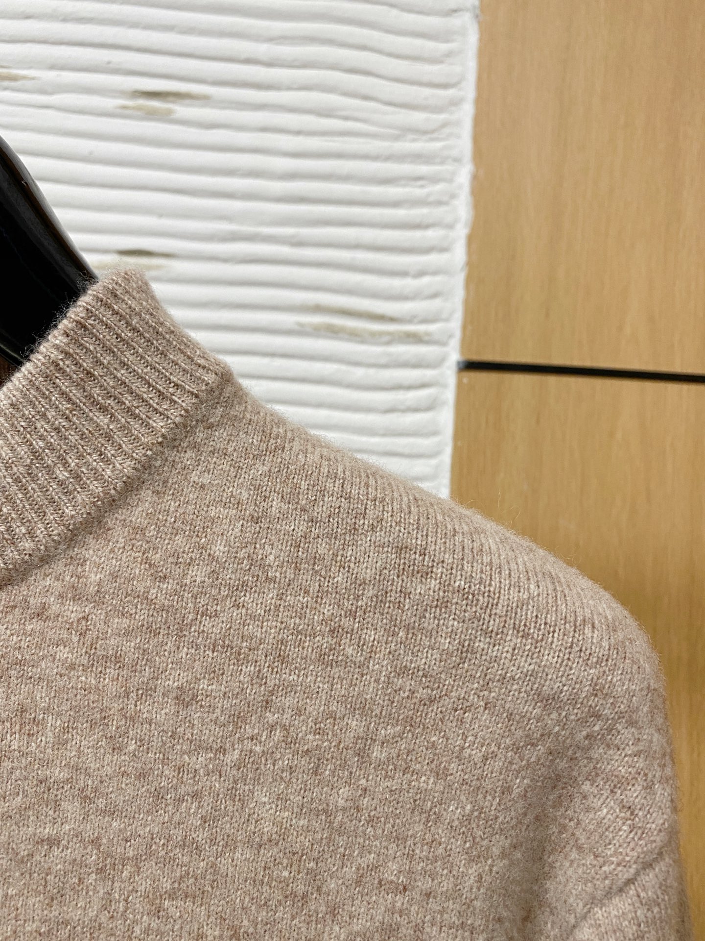 。lP🆕。高端100%美利奴羊毛 保暖更抗起球，秋冬新款高端羊毛套头针织毛衣，时尚刺绣图案提花时尚休闲织