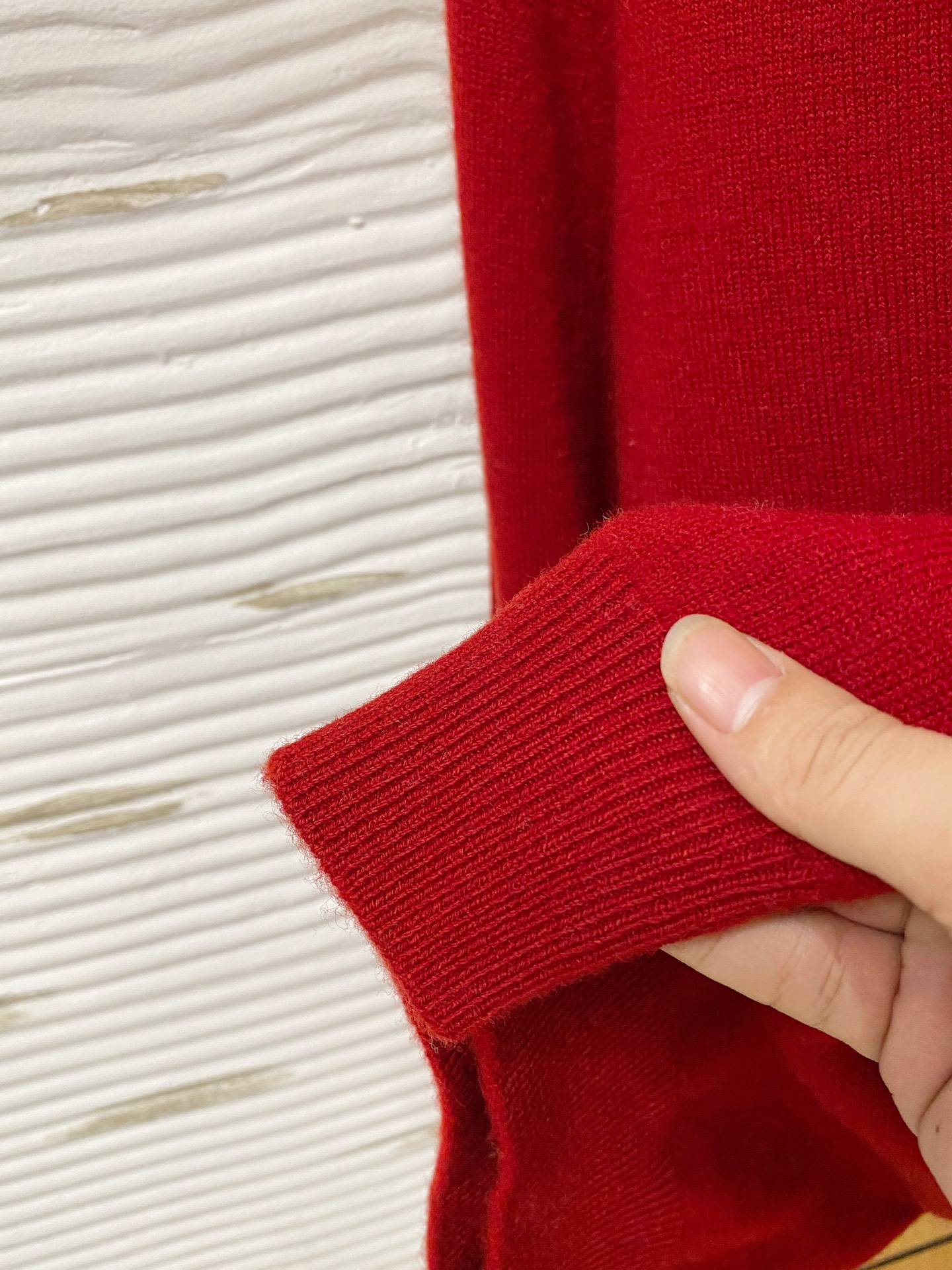 。lP🆕。高端100%美利奴羊毛 保暖更抗起球，秋冬新款高端羊毛套头针织毛衣，时尚刺绣图案提花时尚休闲织