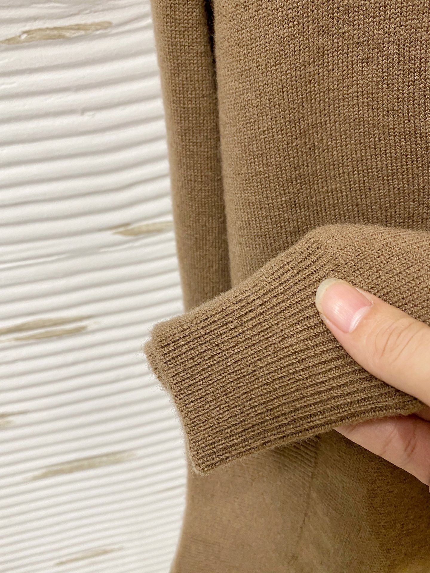 。lP🆕。高端100%美利奴羊毛 保暖更抗起球，秋冬新款高端羊毛套头针织毛衣，时尚刺绣图案提花时尚休闲织