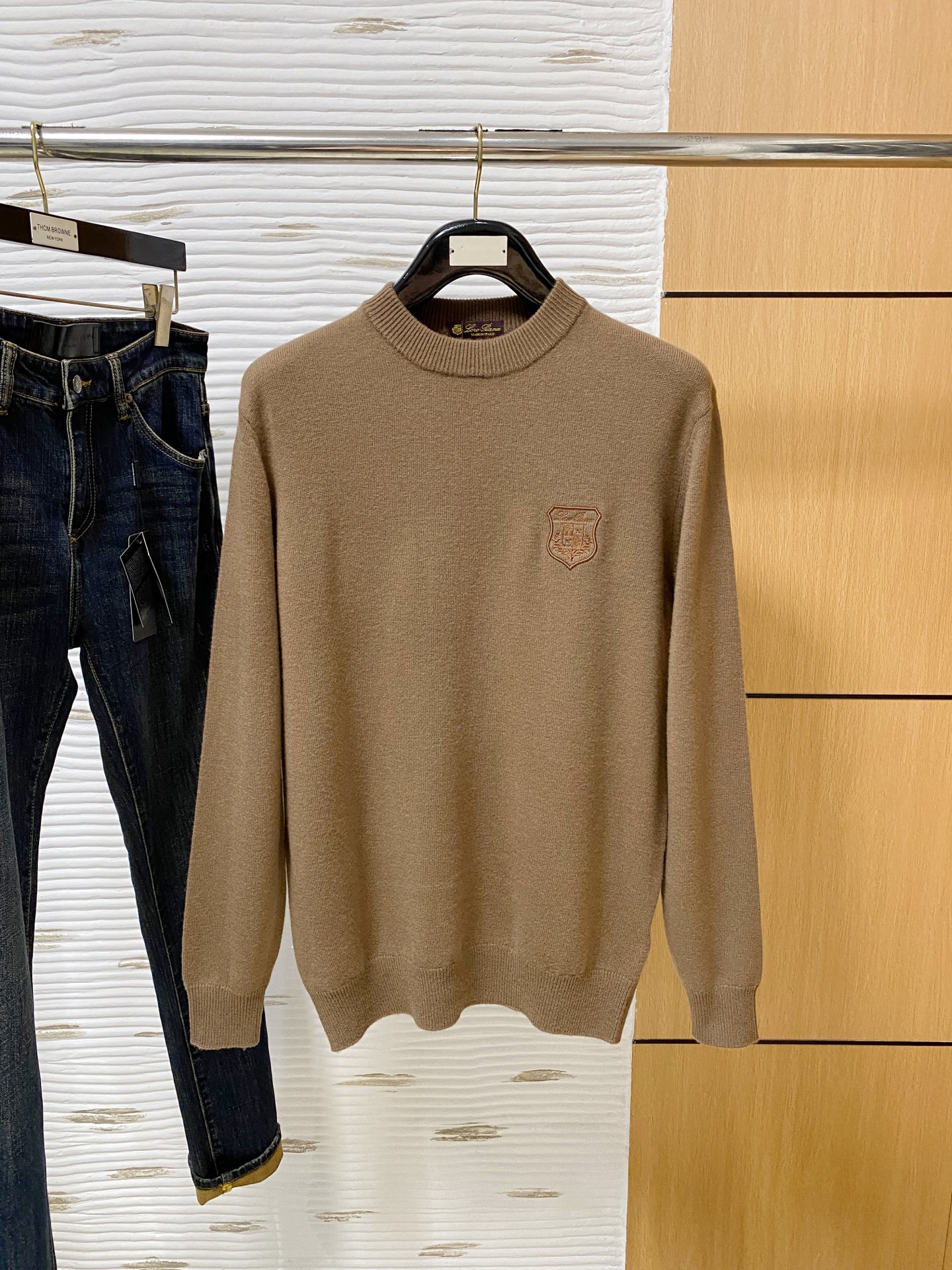 。lP🆕。高端100%美利奴羊毛 保暖更抗起球，秋冬新款高端羊毛套头针织毛衣，时尚刺绣图案提花时尚休闲织