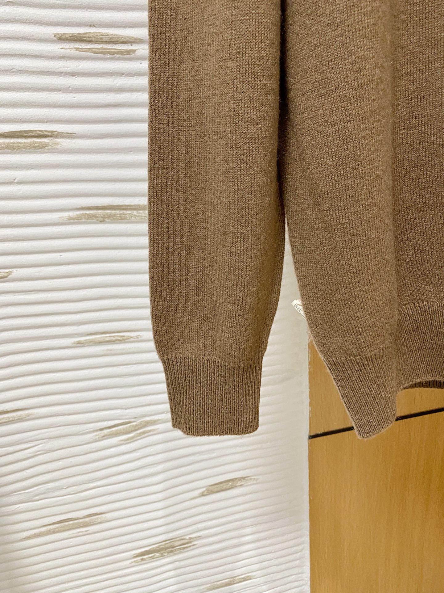 。lP🆕。高端100%美利奴羊毛 保暖更抗起球，秋冬新款高端羊毛套头针织毛衣，时尚刺绣图案提花时尚休闲织