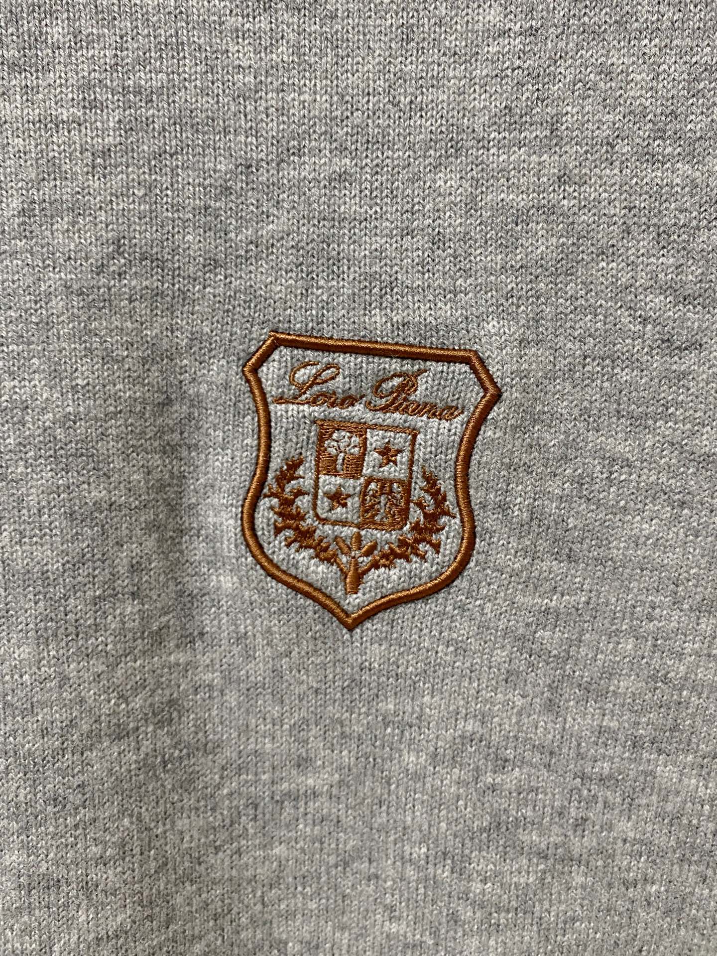 。lP🆕。高端100%美利奴羊毛 保暖更抗起球，秋冬新款高端羊毛套头针织毛衣，时尚刺绣图案提花时尚休闲织