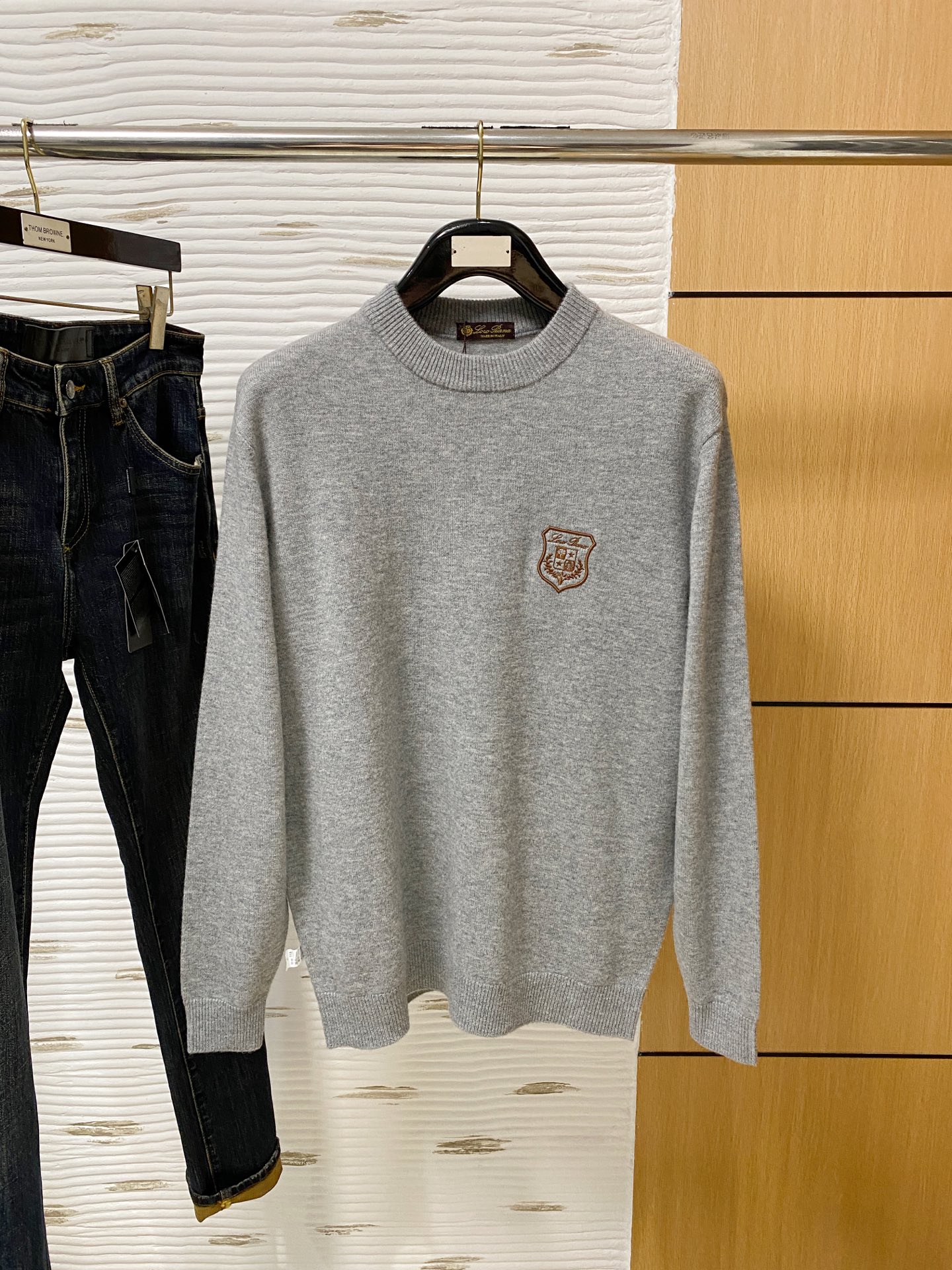 。lP🆕。高端100%美利奴羊毛 保暖更抗起球，秋冬新款高端羊毛套头针织毛衣，时尚刺绣图案提花时尚休闲织