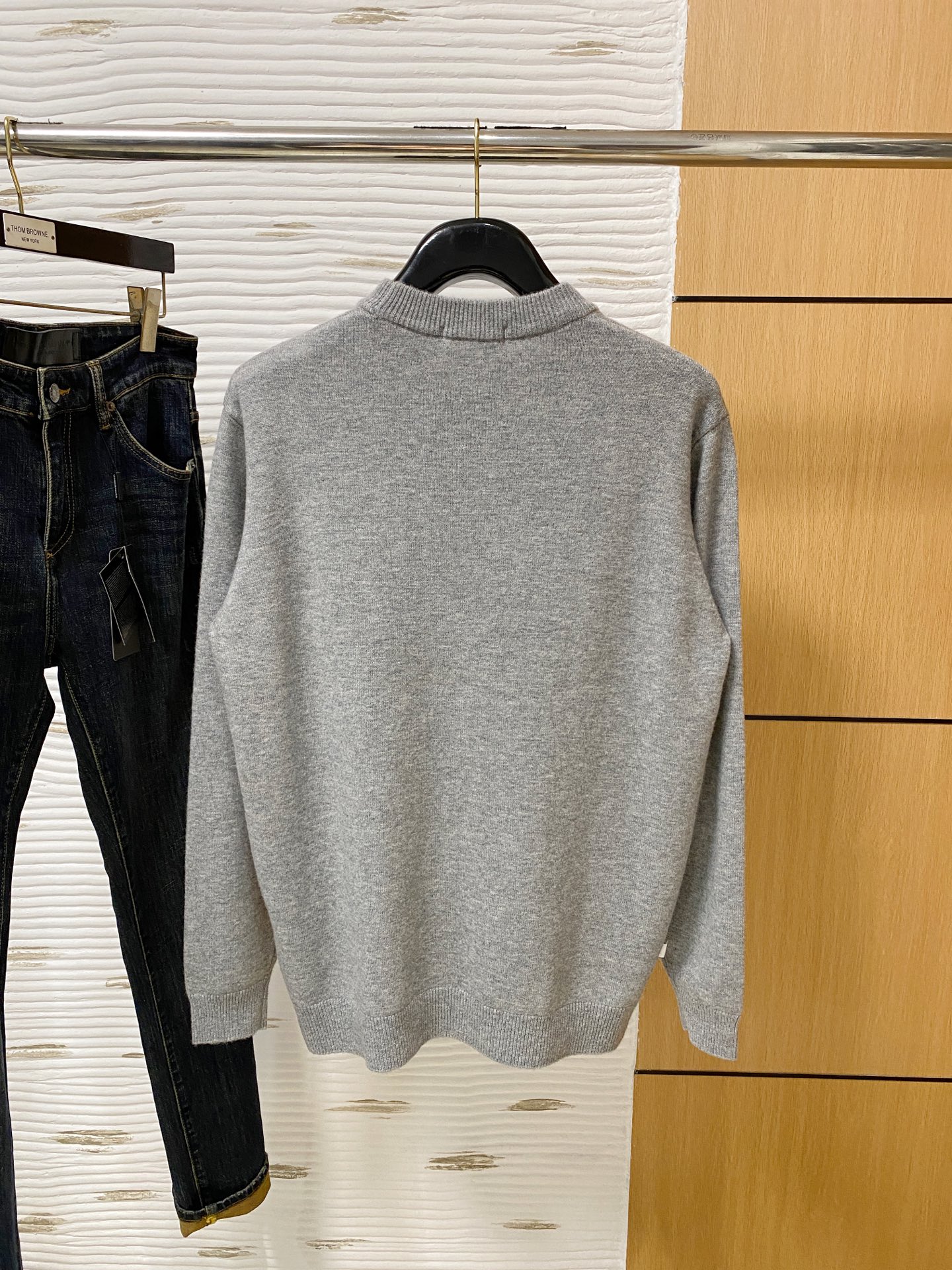 。lP🆕。高端100%美利奴羊毛 保暖更抗起球，秋冬新款高端羊毛套头针织毛衣，时尚刺绣图案提花时尚休闲织