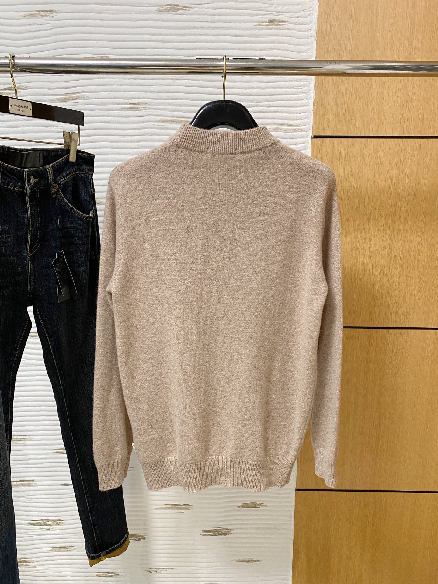 。lP🆕。高端100%美利奴羊毛 保暖更抗起球，秋冬新款高端羊毛套头针织毛衣，时尚刺绣图案提花时尚休闲织