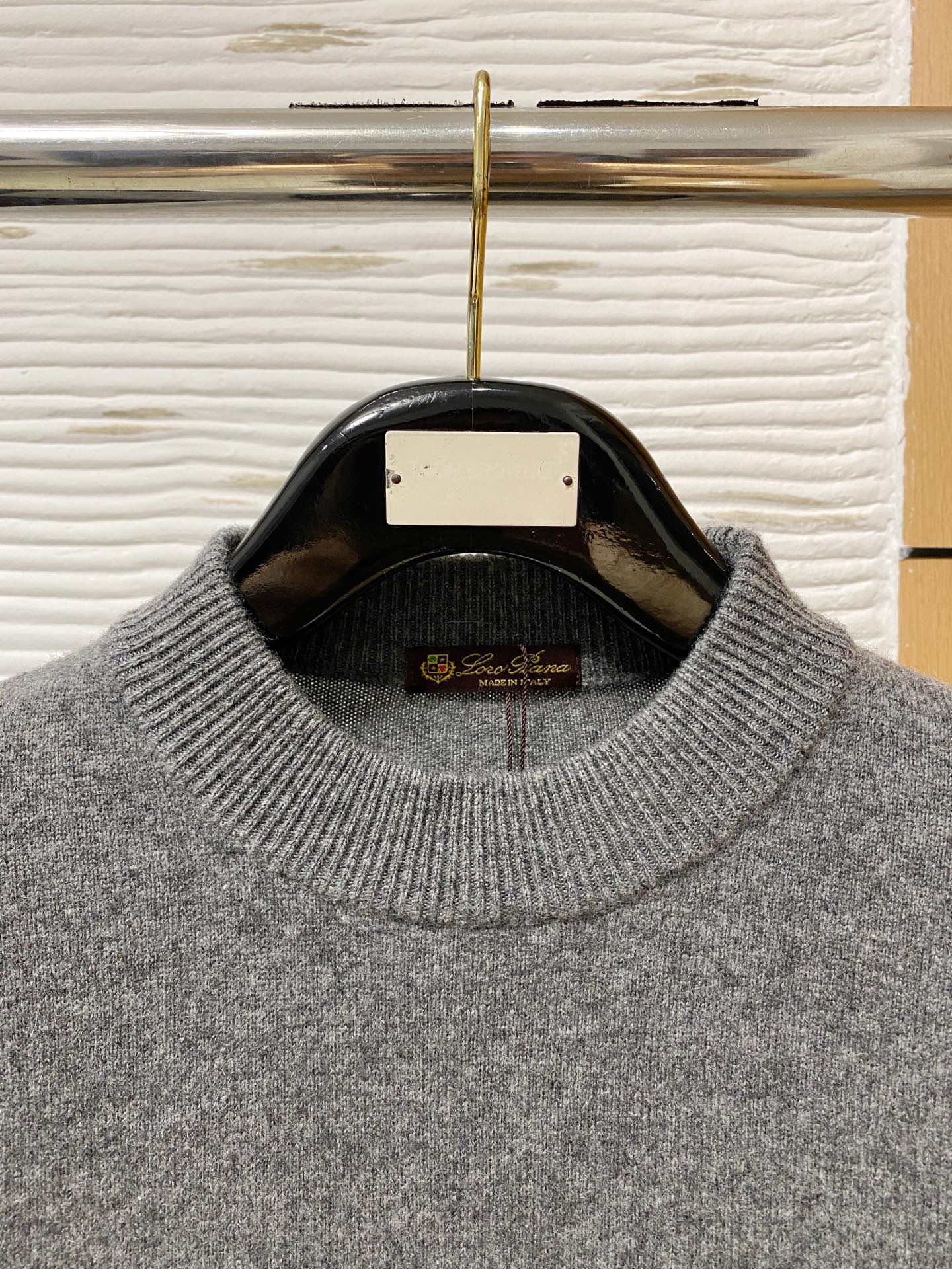 。lP🆕。高端100%美利奴羊毛 保暖更抗起球，秋冬新款高端羊毛套头针织毛衣，时尚刺绣图案提花时尚休闲织