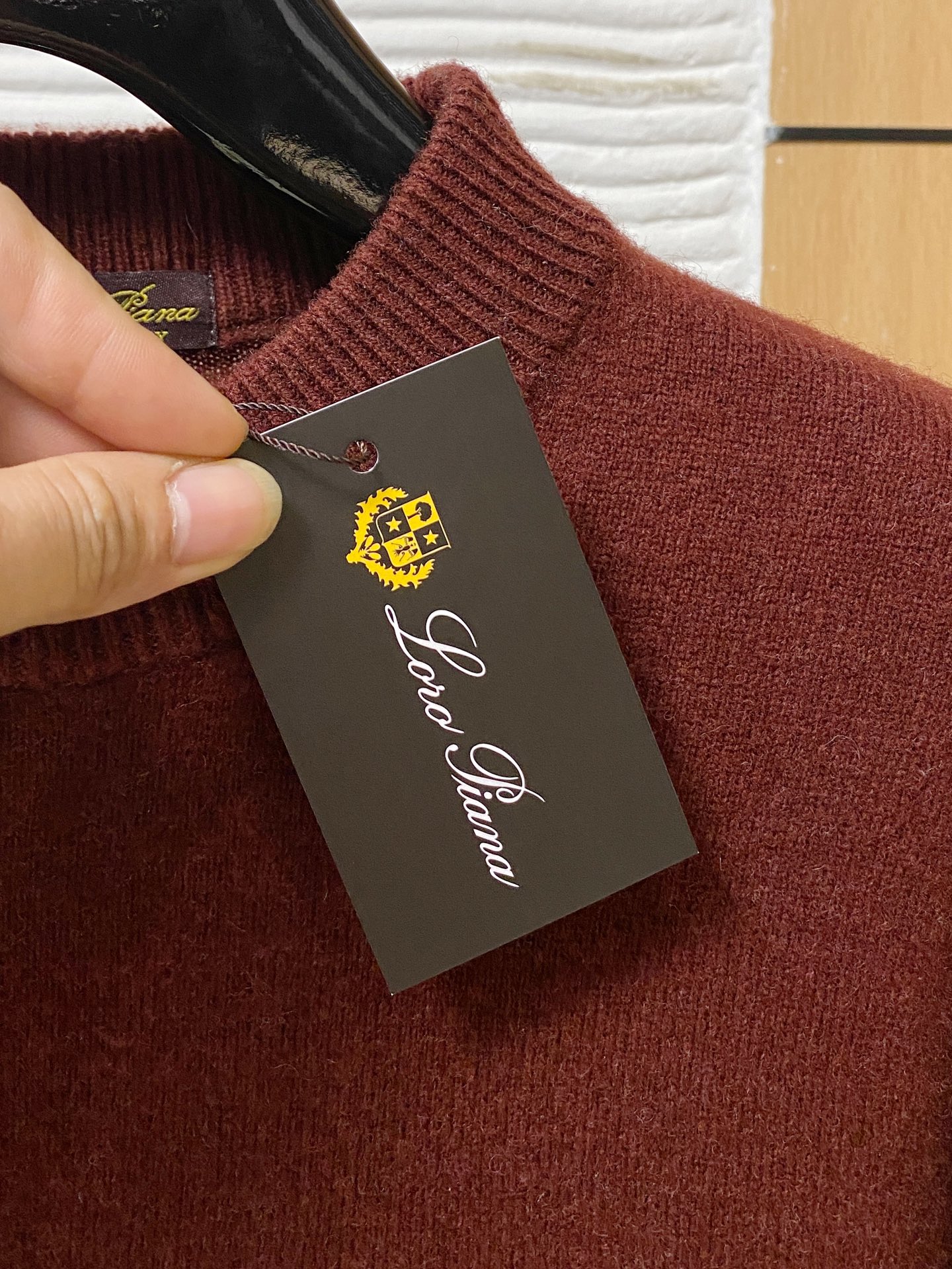 。lP🆕。高端100%美利奴羊毛 保暖更抗起球，秋冬新款高端羊毛套头针织毛衣，时尚刺绣图案提花时尚休闲织