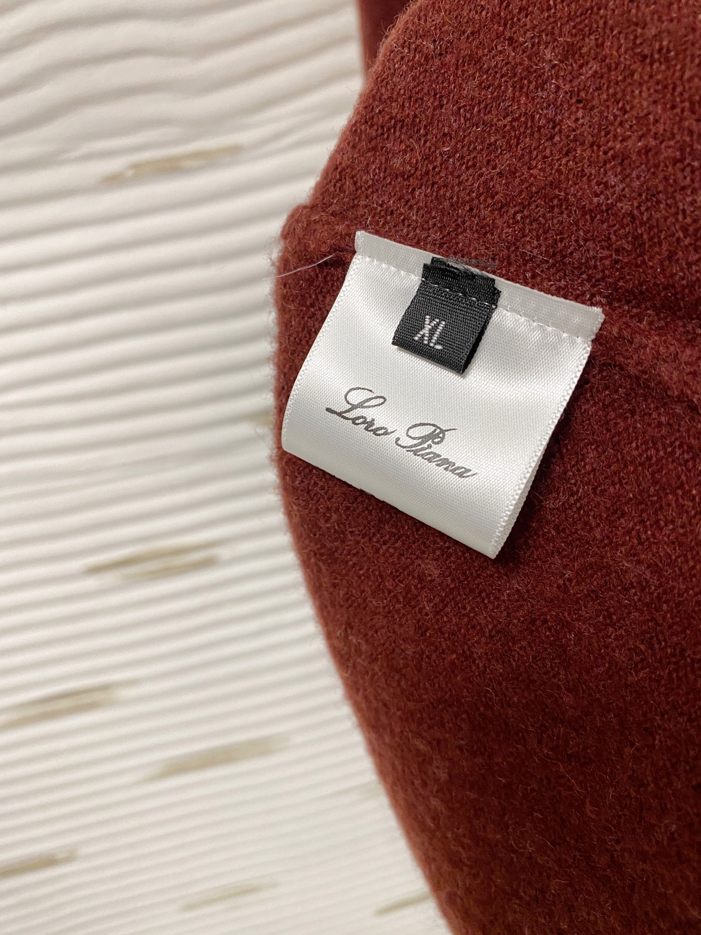 。lP🆕。高端100%美利奴羊毛 保暖更抗起球，秋冬新款高端羊毛套头针织毛衣，时尚刺绣图案提花时尚休闲织