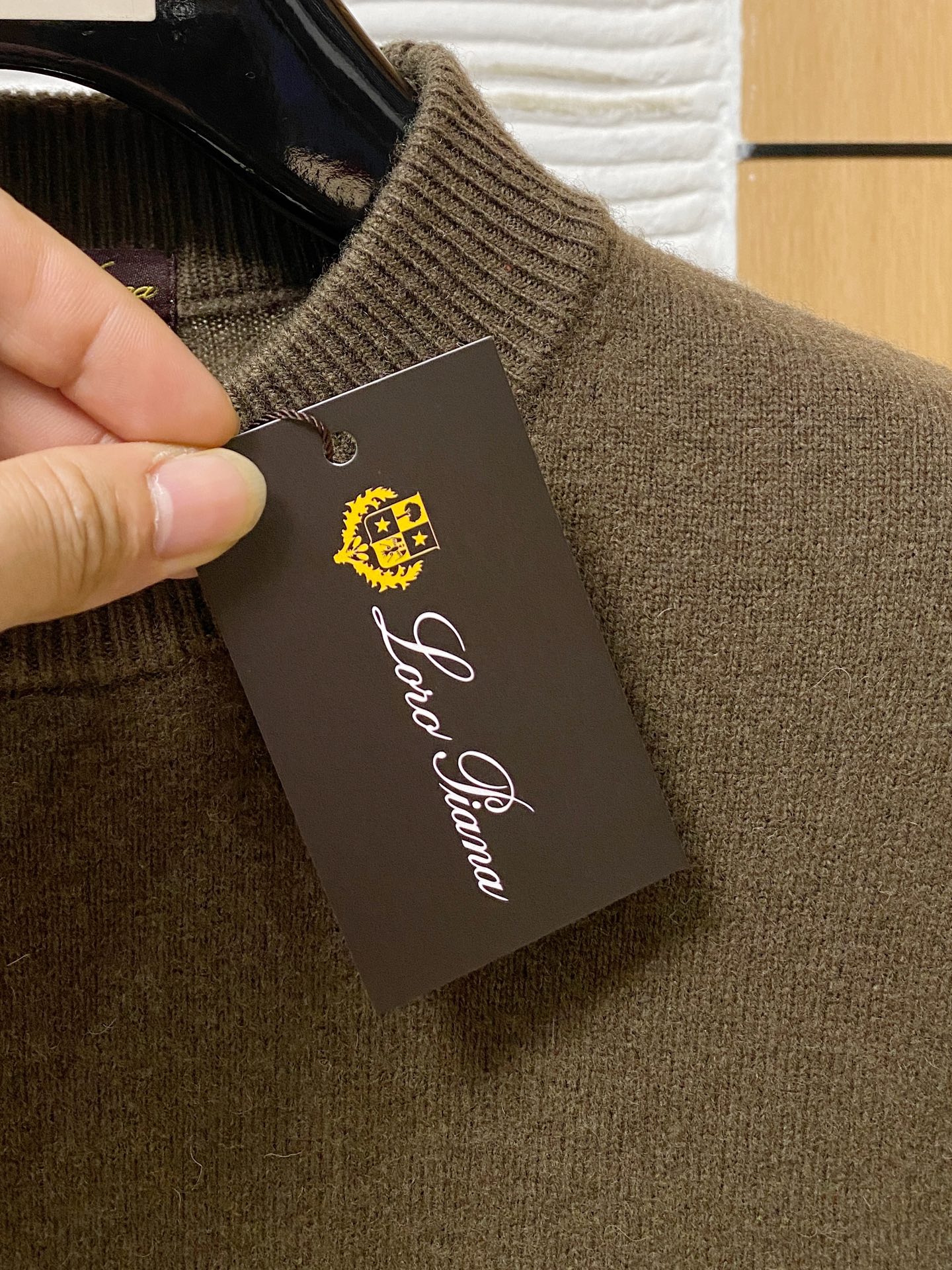 。lP🆕。高端100%美利奴羊毛 保暖更抗起球，秋冬新款高端羊毛套头针织毛衣，时尚刺绣图案提花时尚休闲织