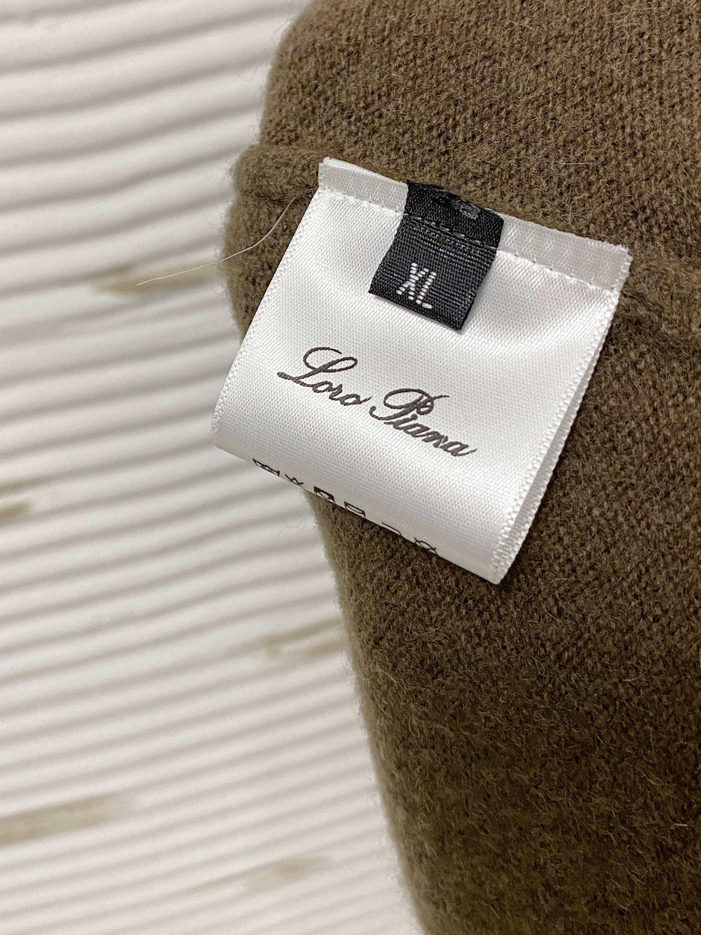 。lP🆕。高端100%美利奴羊毛 保暖更抗起球，秋冬新款高端羊毛套头针织毛衣，时尚刺绣图案提花时尚休闲织