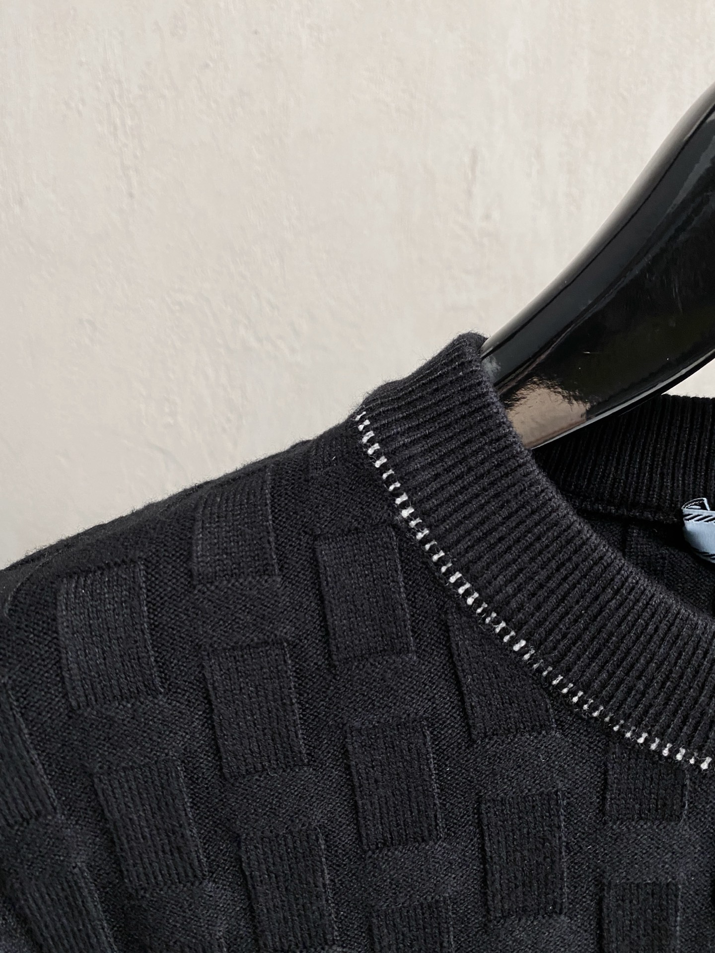 Prada Women's Wool Knit Sweater - Luxurious, Imported, Fine Knit, Unisex 5 i1755797629350 8234 0 2