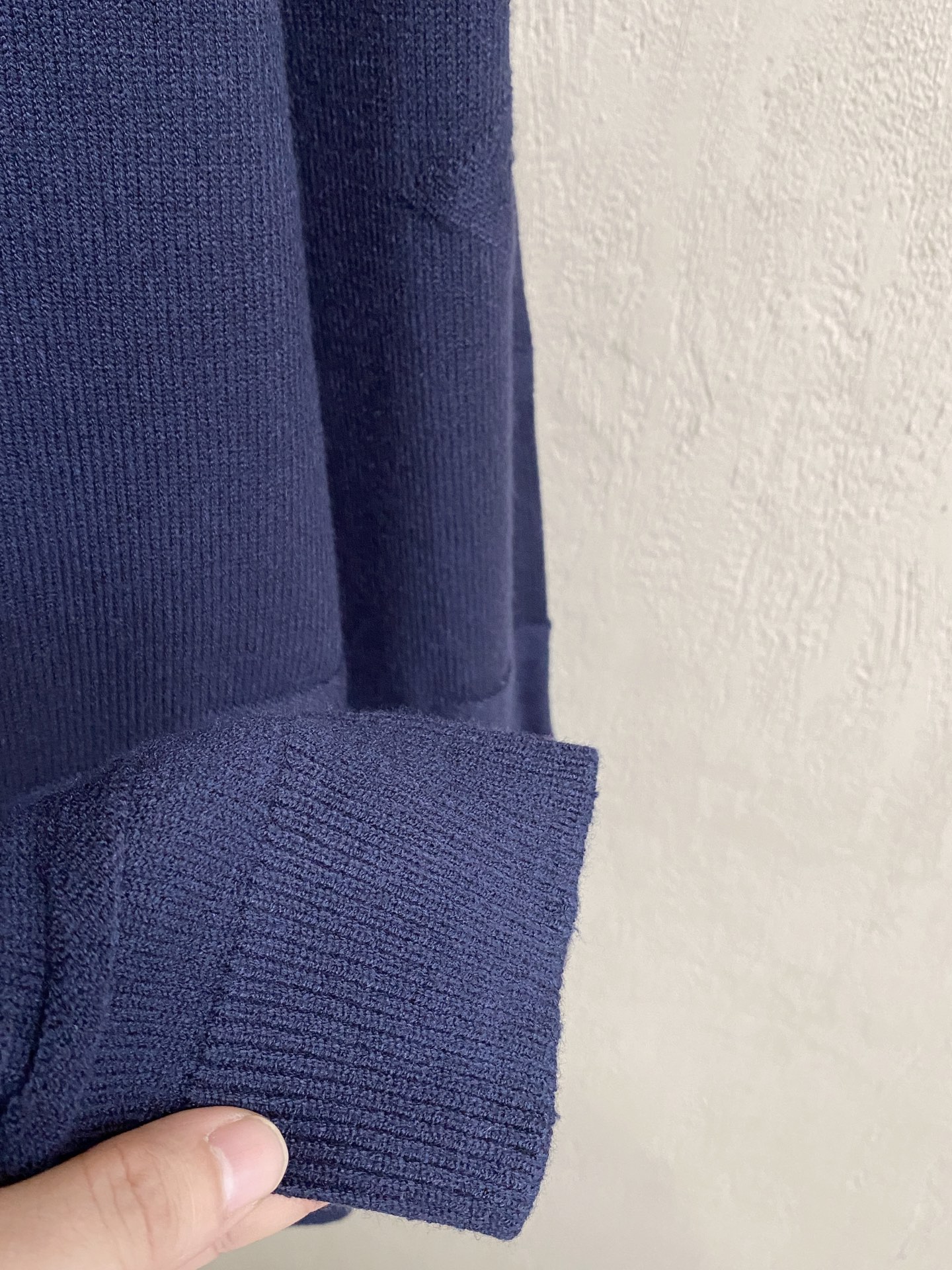 Louis Vuitton Women's Wool Blend Sweater - Designer Knitwear 8 i1755797684042 6190 0 6