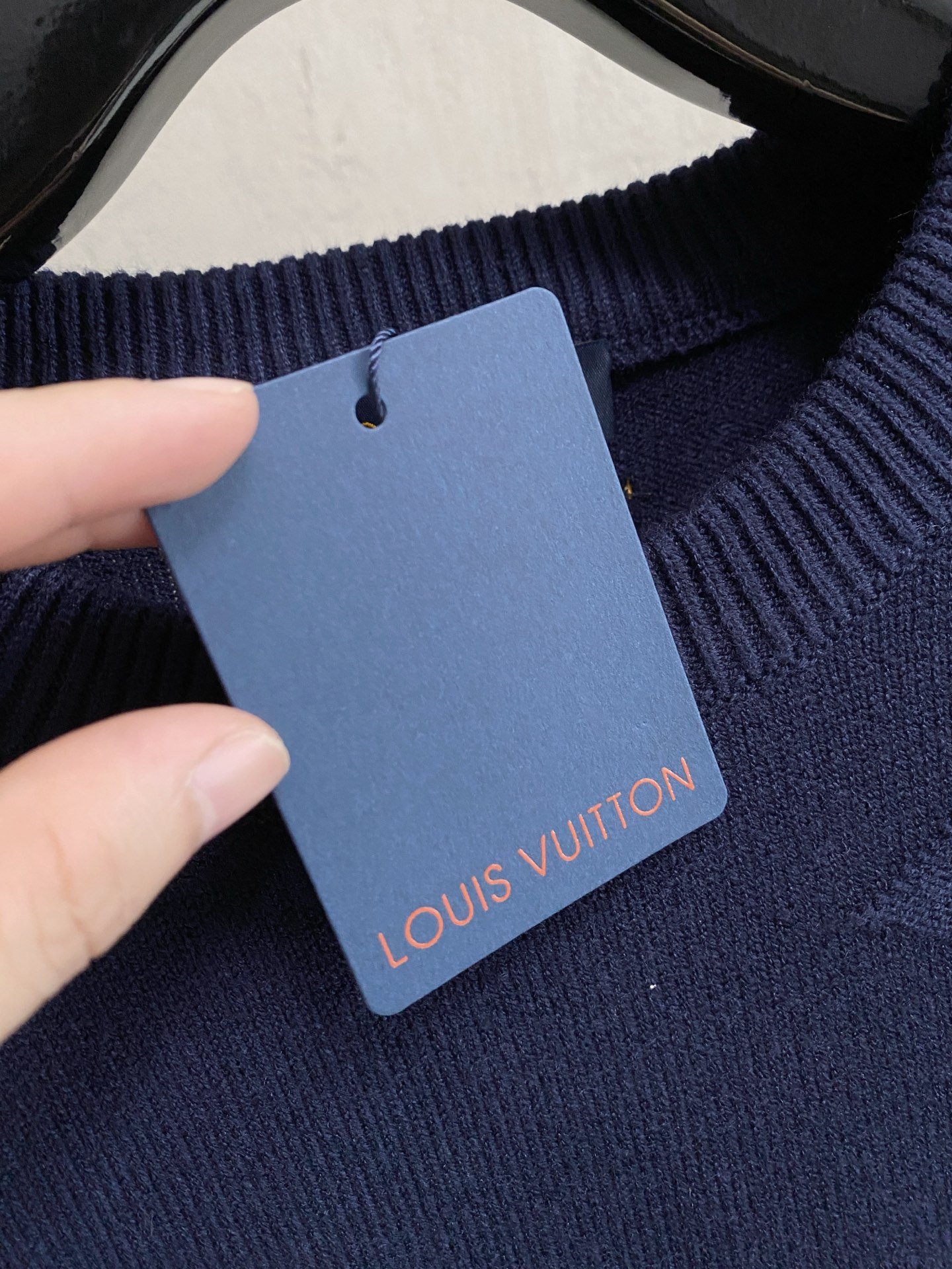 Louis Vuitton Women's Wool Blend Sweater - Designer Knitwear 4 i1755797684046 5768 0 4