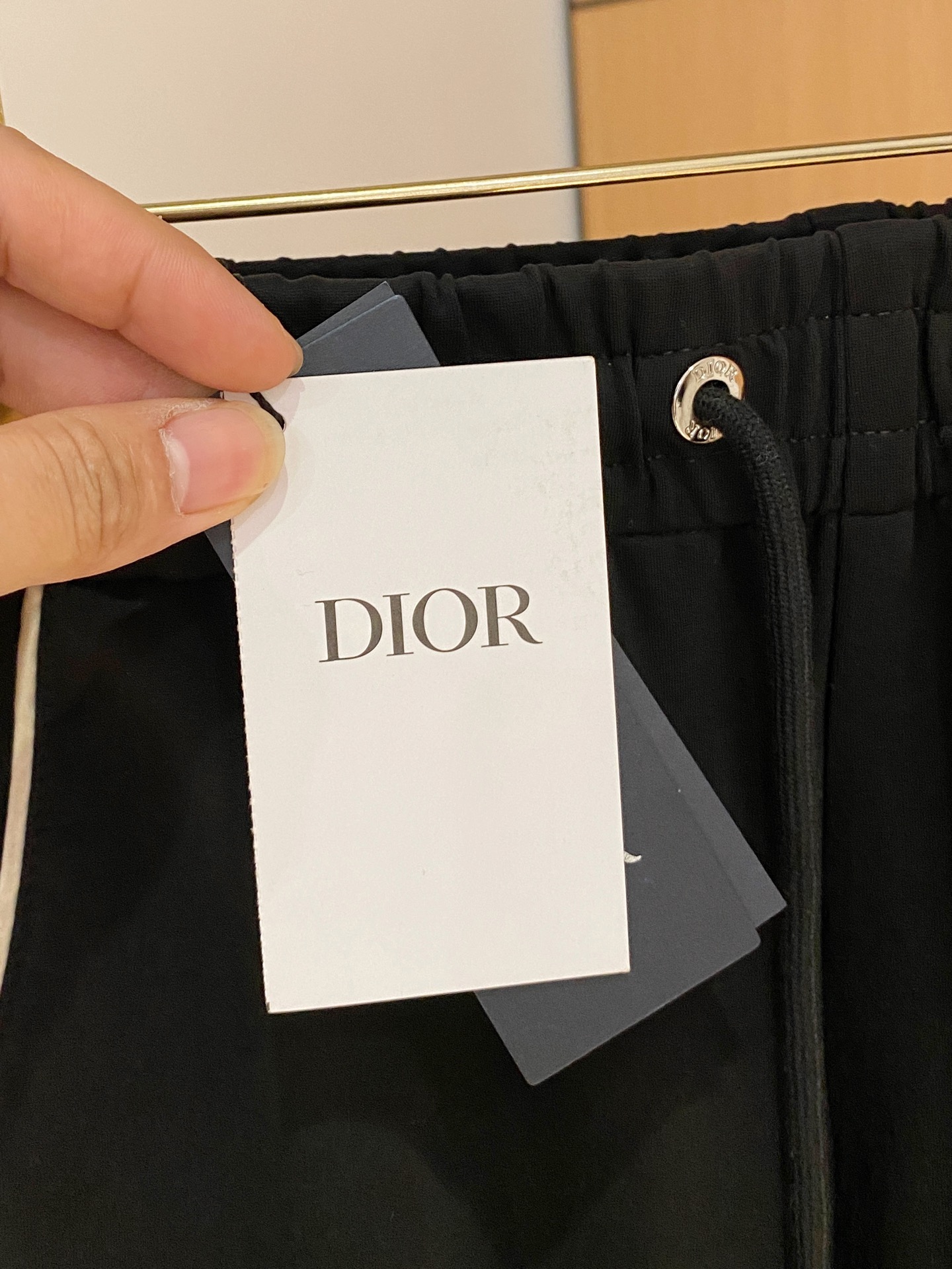 迪奥 2025ss秋冬新品 男士精品休闲裤顶级面料休闲裤，最新款上身版型无敌正!绝对可以闭眼收的一款此款