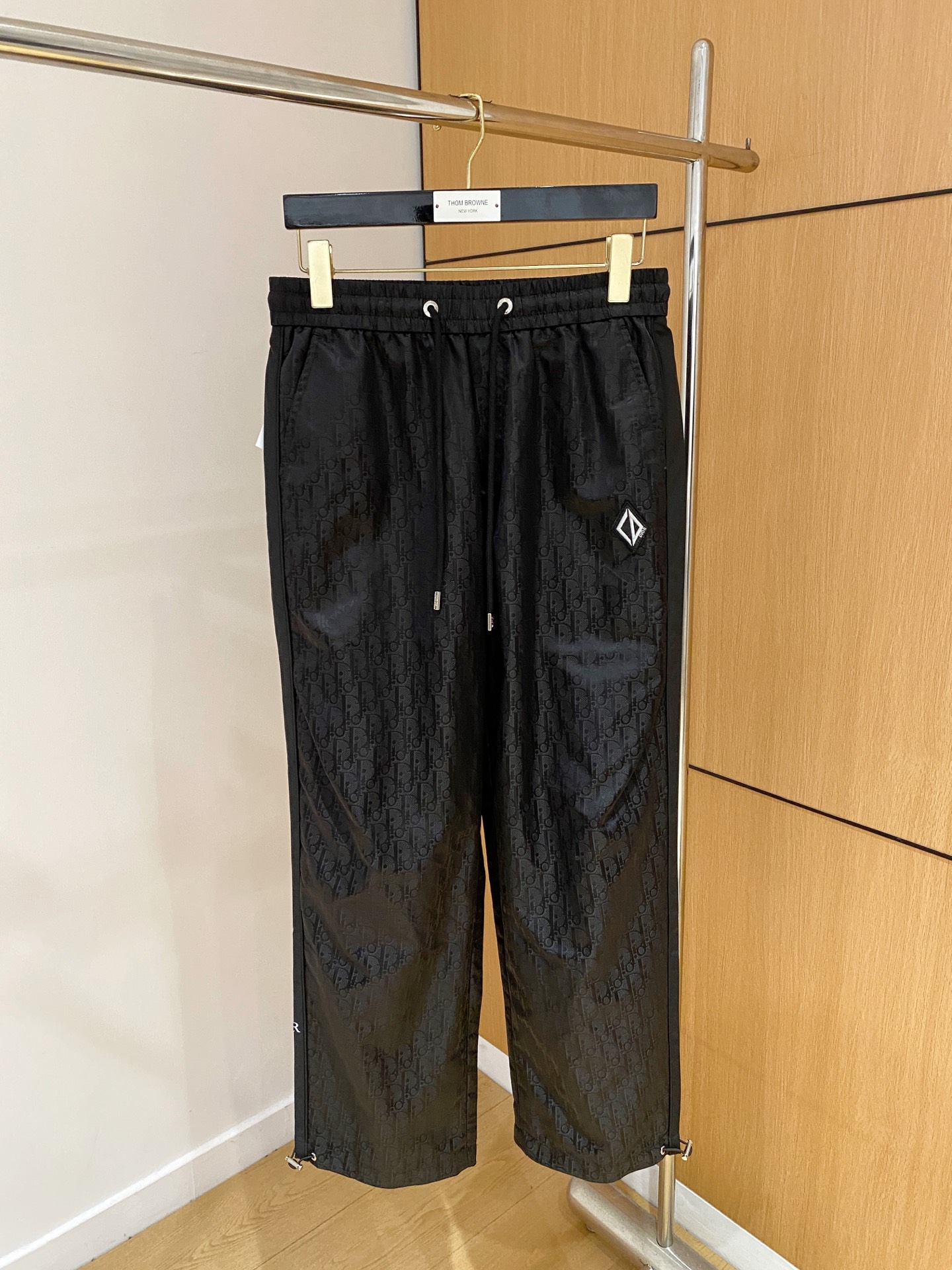 Diro 2025ss秋冬新品 男士精品休闲裤顶级面料休闲裤，最新款上身版型无敌正!绝对可以闭眼收的一款