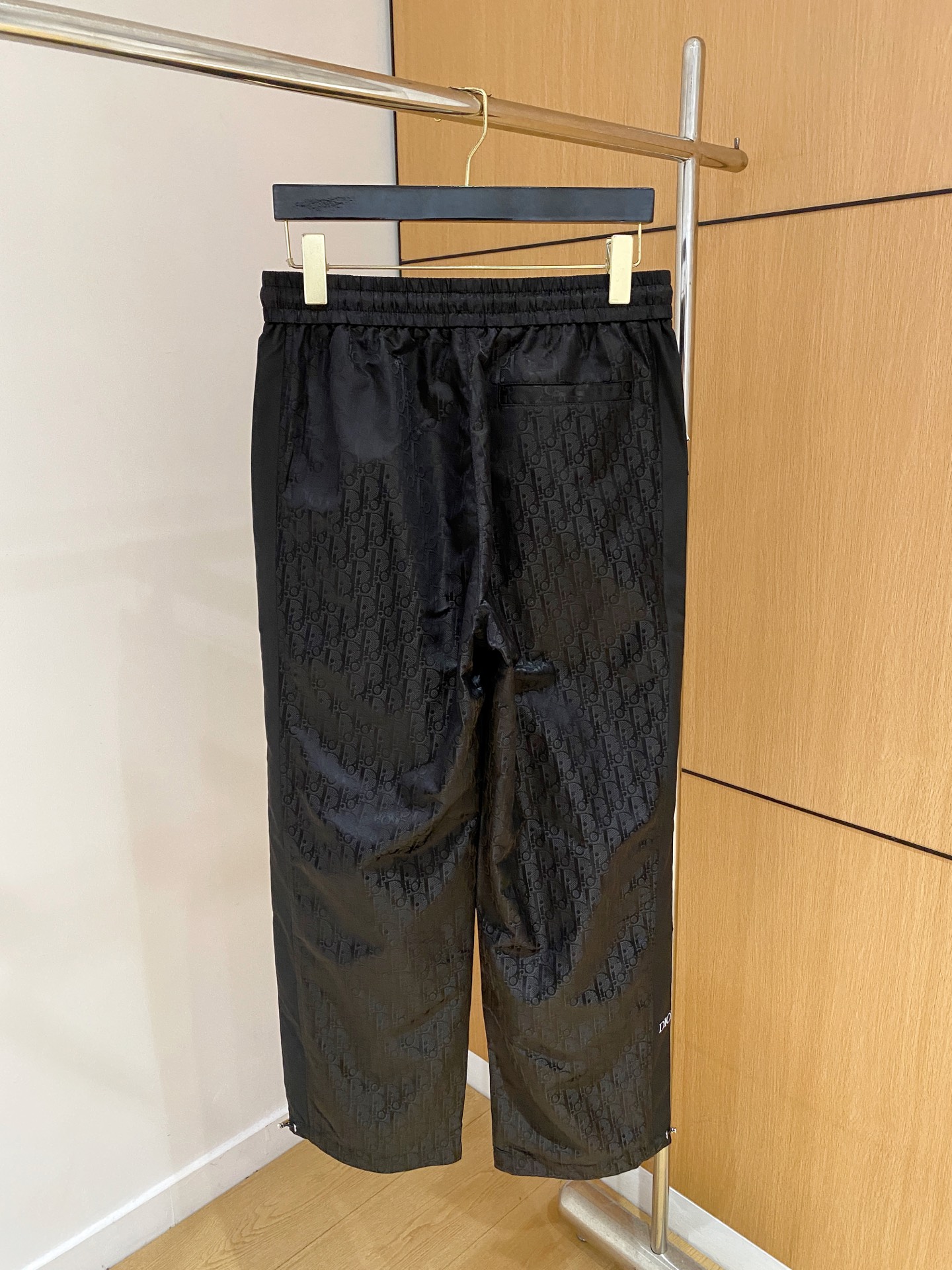 Diro 2025ss秋冬新品 男士精品休闲裤顶级面料休闲裤，最新款上身版型无敌正!绝对可以闭眼收的一款