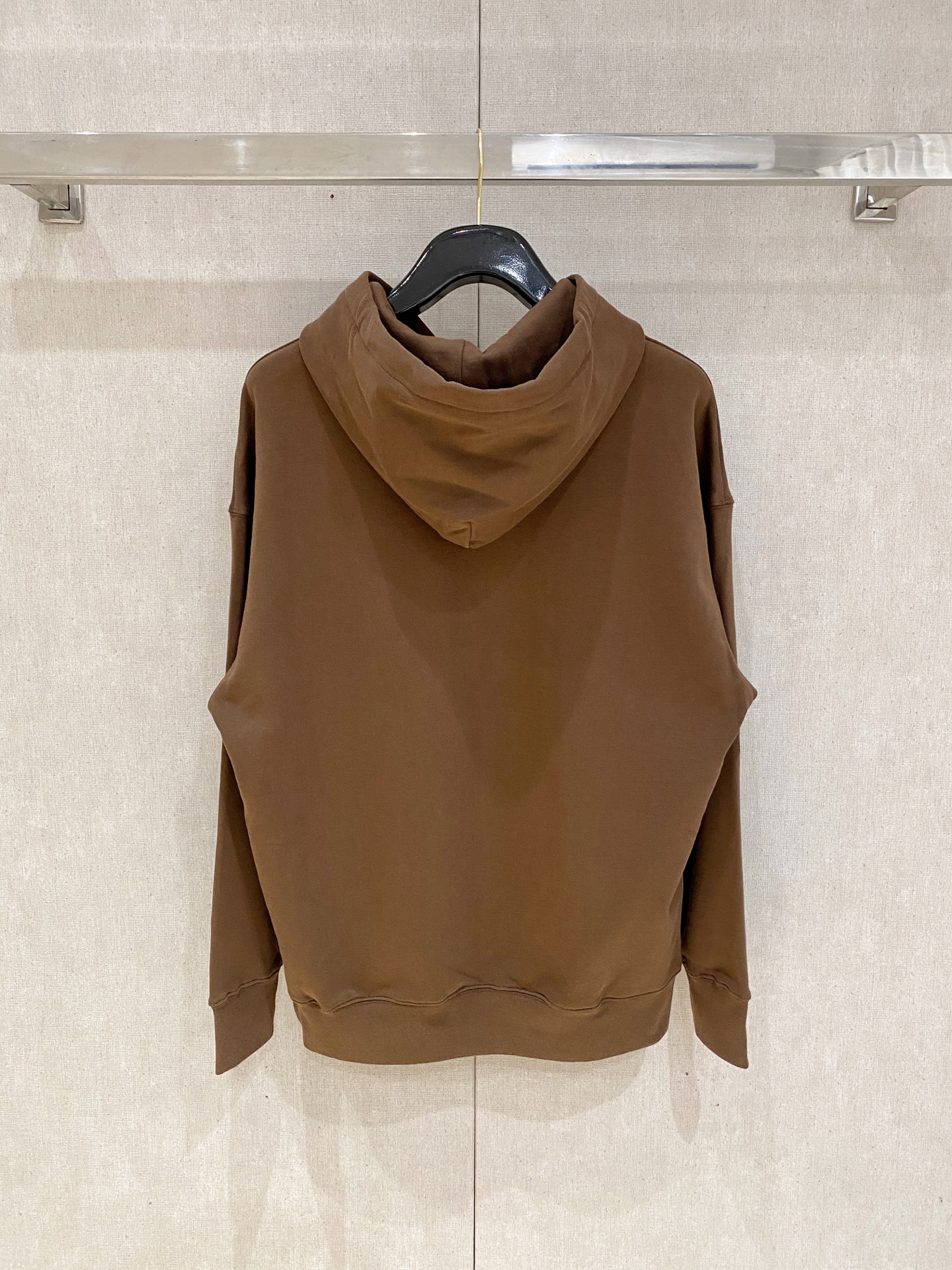 🌟🌟 -ALO 2025FW秋冬新品 休闲连帽卫衣 高端气质型必入的极品款式，一款极具腔调感与魅力的单品