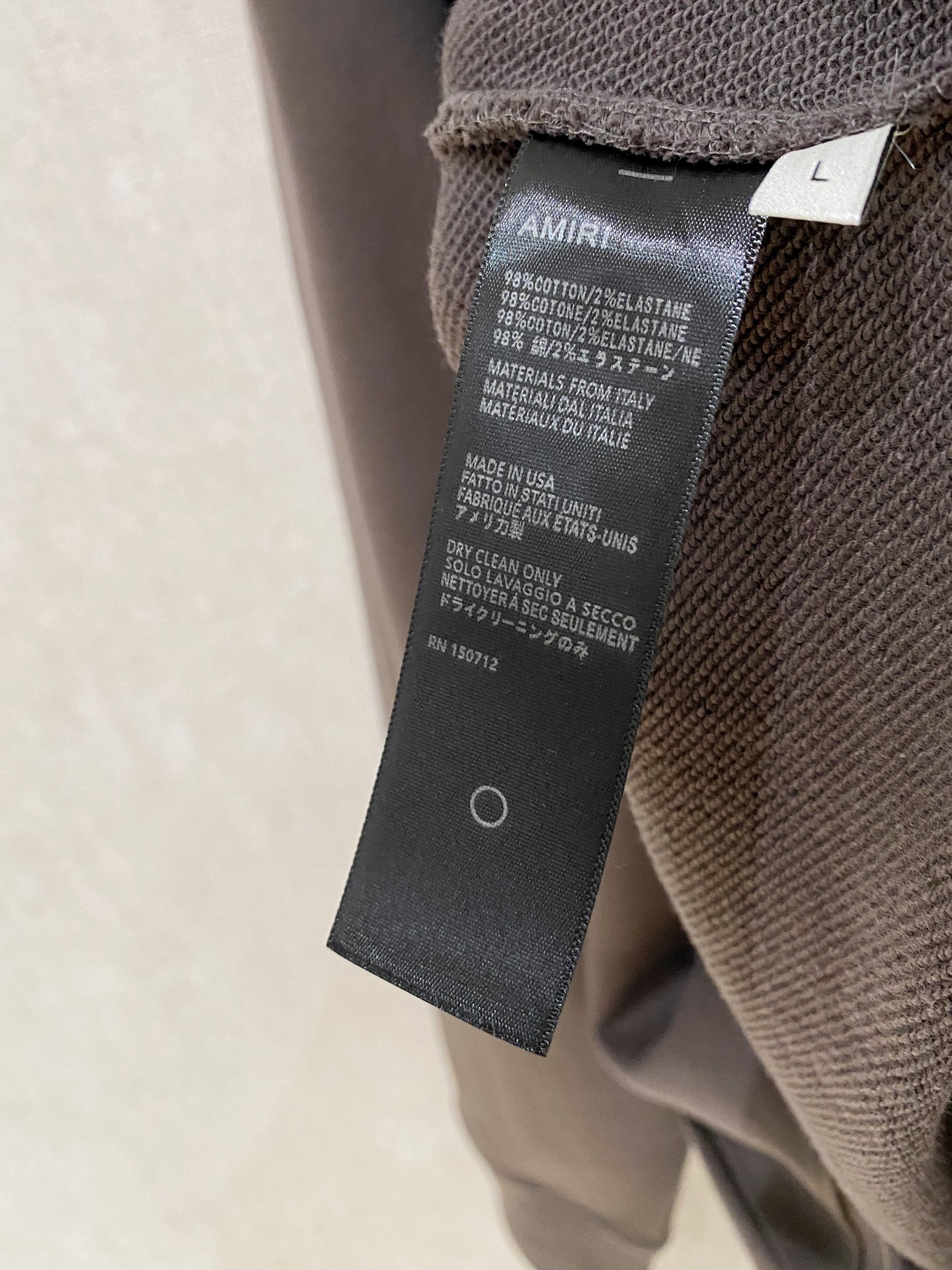 🌟🌟 Amiri 艾米尔 2025FW秋冬新品 休闲连帽卫衣 高端气质型必入的极品款式，一款极具腔调感与