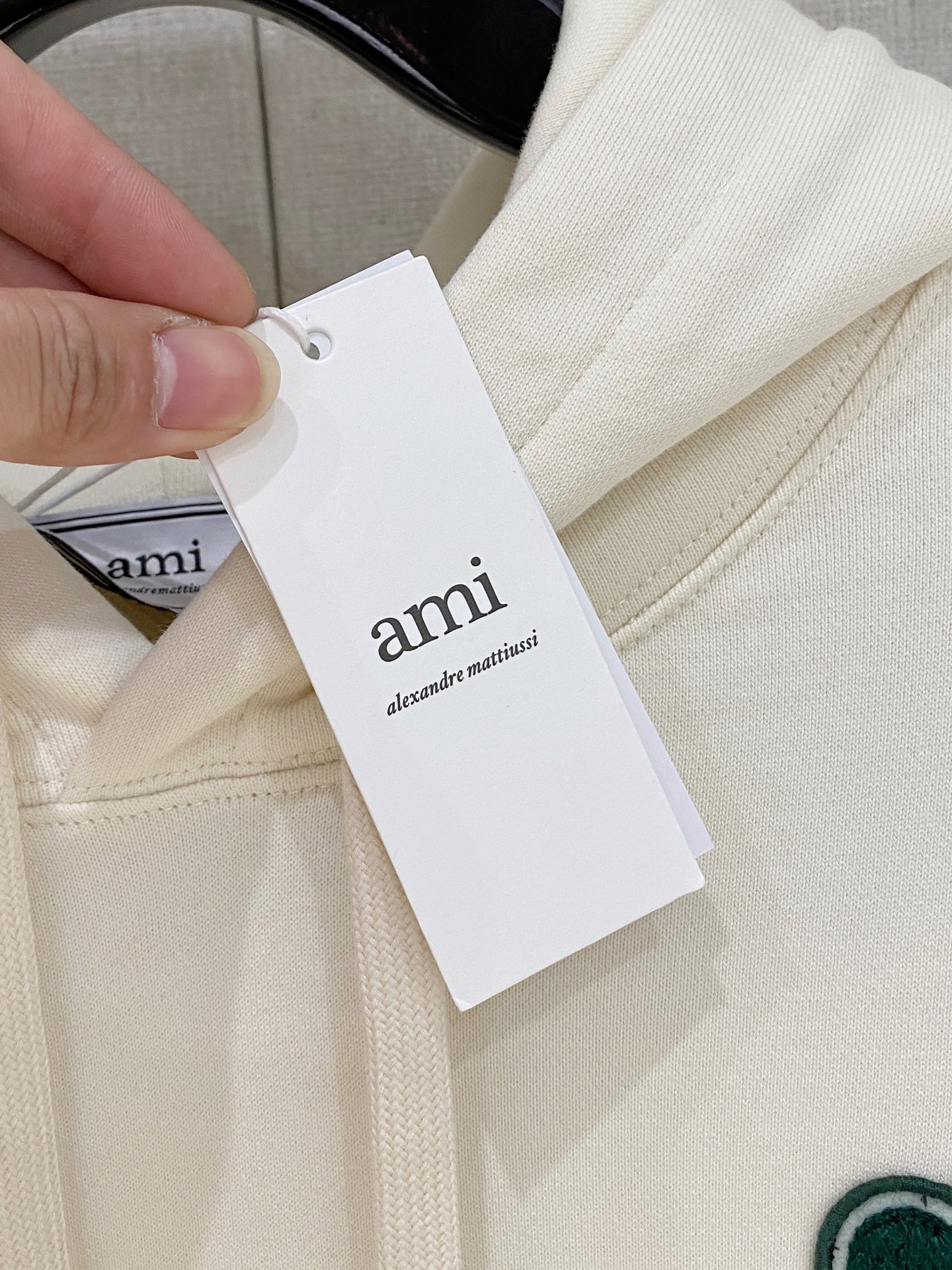 🌟🌟Ami Alexandre Mattiussi2025SS秋冬新品 男女同款经典款爱心气质流行百搭休