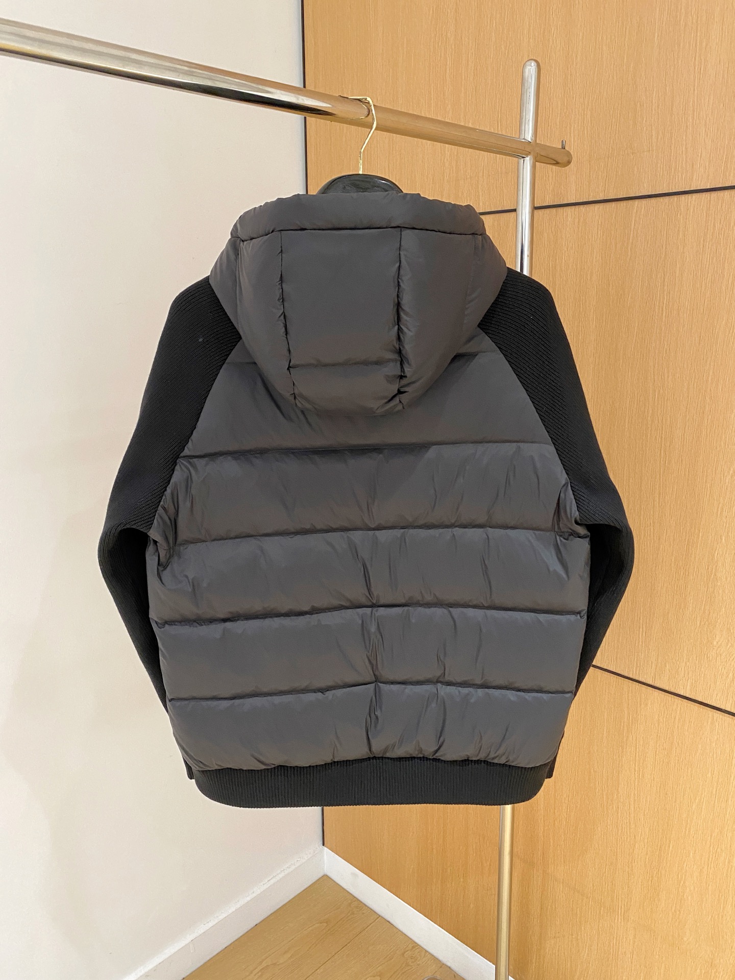 蒙家 2025秋冬新款🆕原版1:1订制五金配件全进口原版定制 欢迎专柜对比 绝对的高品质 采用顶级95白