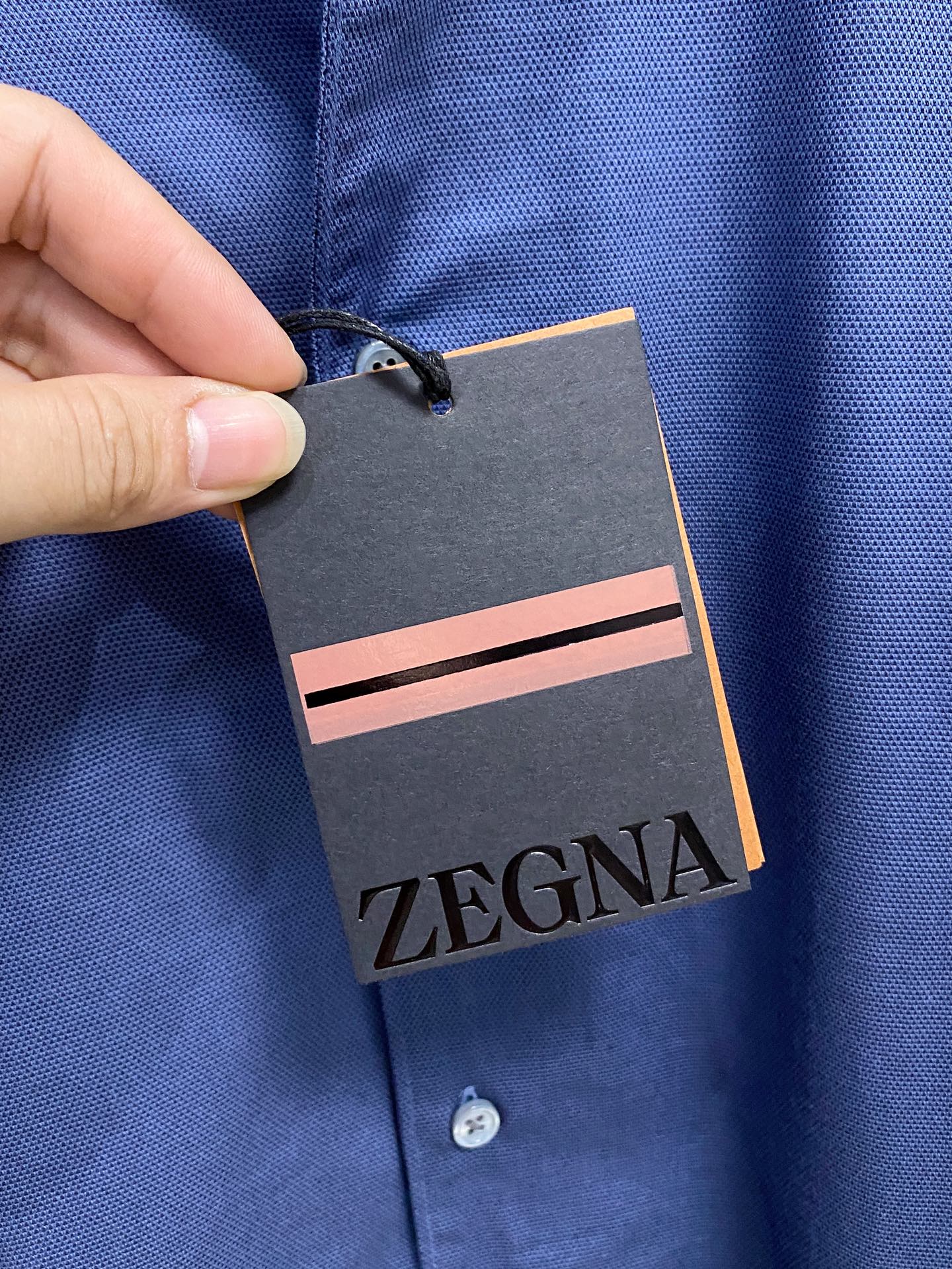 强势上新，新款不断！！！新款衬衫，高级面料高级做工，顶级品质！！！S一XXLS穿125左右m穿140左右