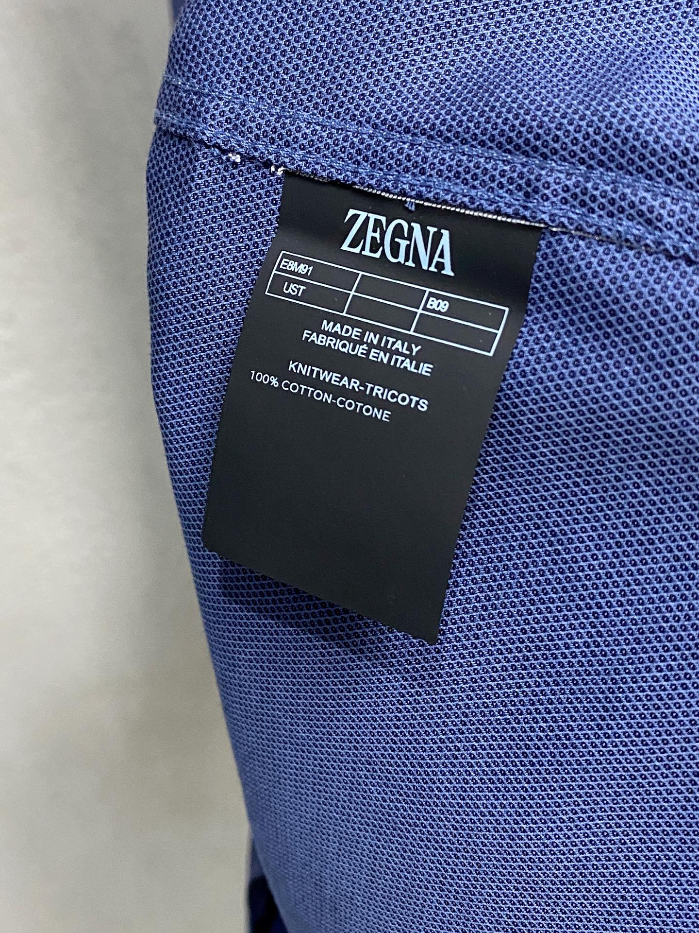 强势上新，新款不断！！！新款衬衫，高级面料高级做工，顶级品质！！！S一XXLS穿125左右m穿140左右