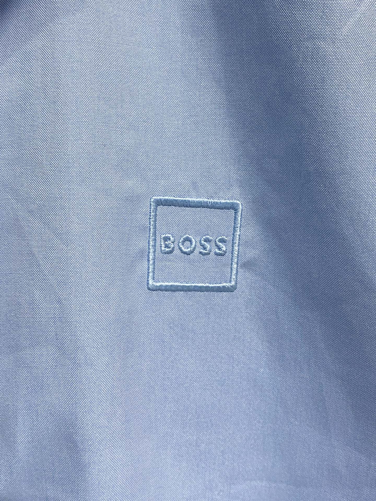 强势上新，新款不断！！！新款衬衫，高级面料高级做工，顶级品质！！！S一XXLS穿125左右m穿140左右