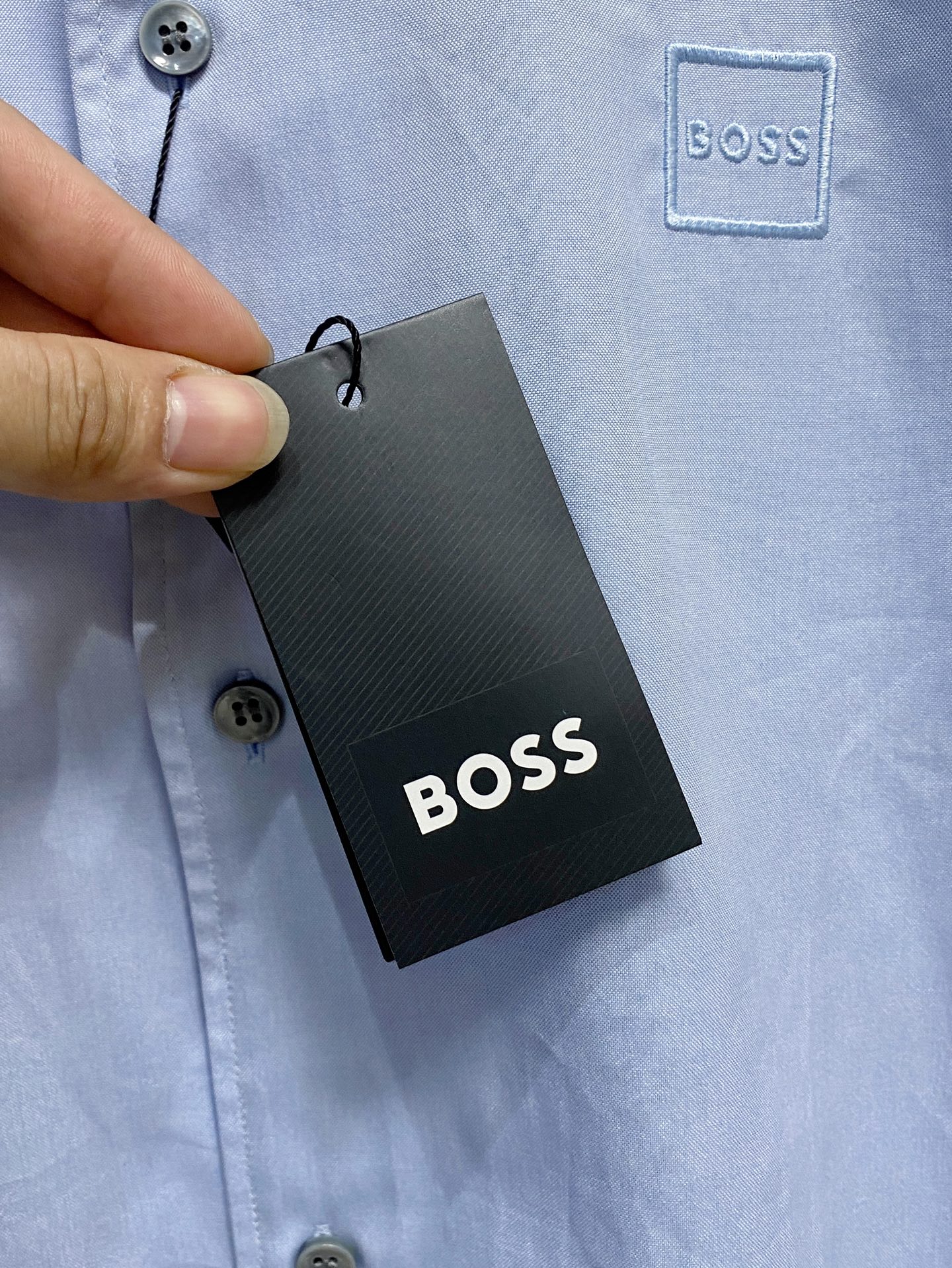 强势上新，新款不断！！！新款衬衫，高级面料高级做工，顶级品质！！！S一XXLS穿125左右m穿140左右