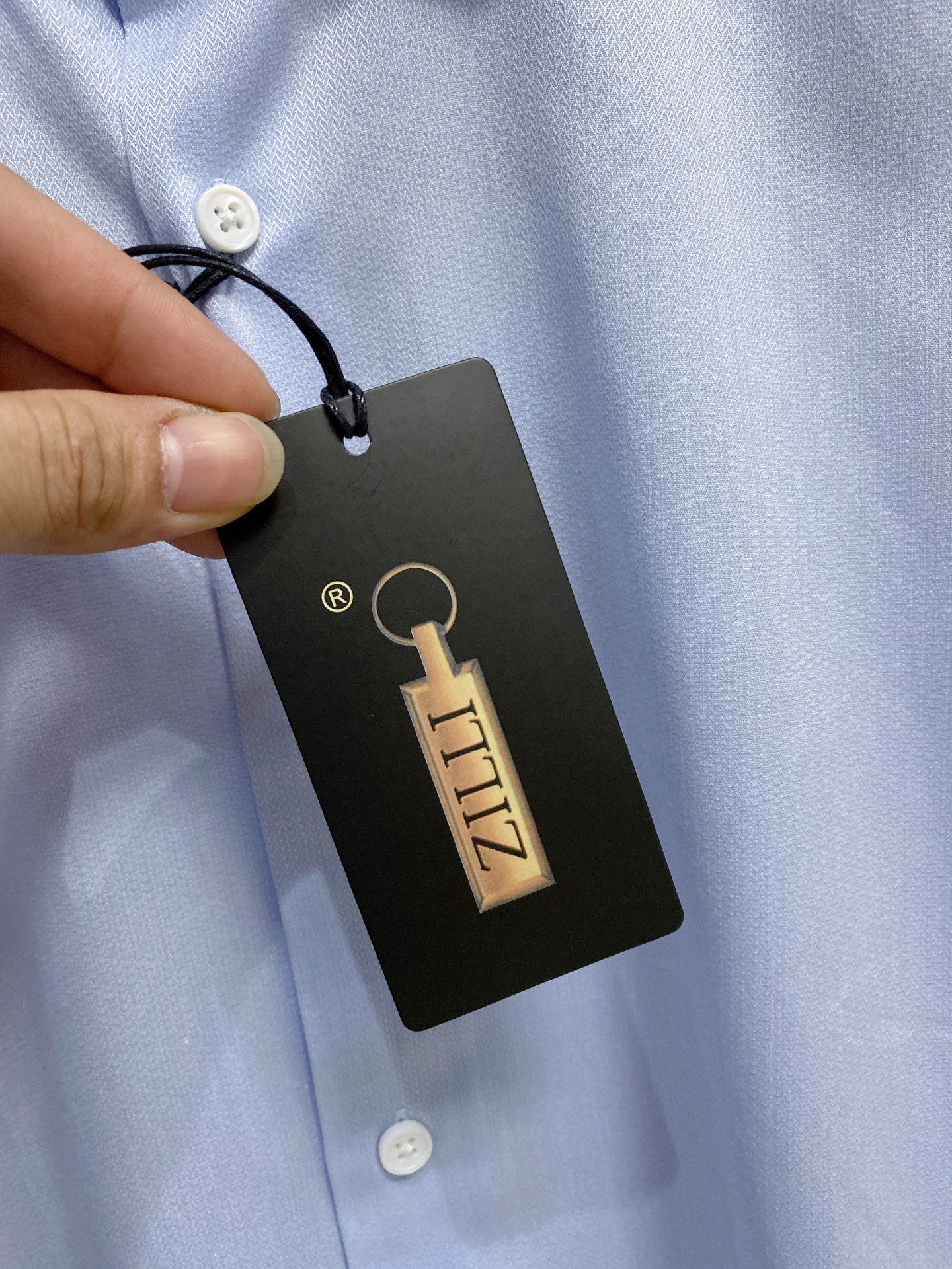 强势上新，新款不断！！！新款衬衫，高级面料高级做工，顶级品质！！！S一XXLS穿125左右m穿140左右