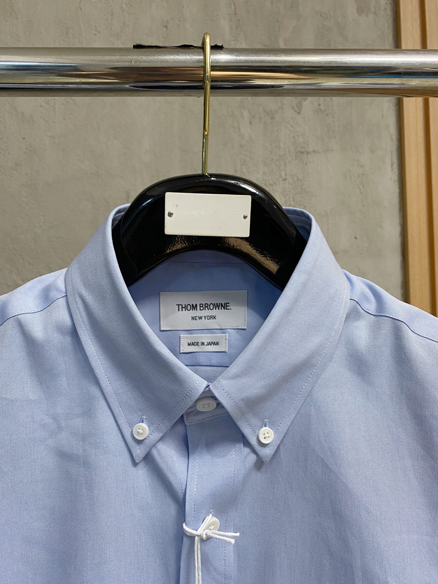 强势上新，新款不断！！！新款衬衫，高级面料高级做工，顶级品质！！！S一XXLS穿125左右m穿140左右