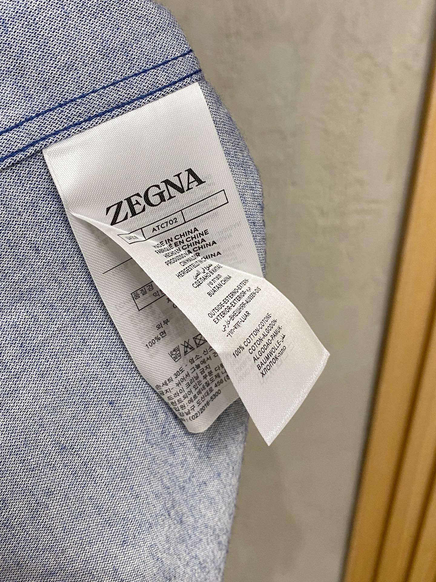 强势上新，新款不断！！！新款衬衫，高级面料高级做工，顶级品质！！！S一XXLS穿125左右m穿140左右