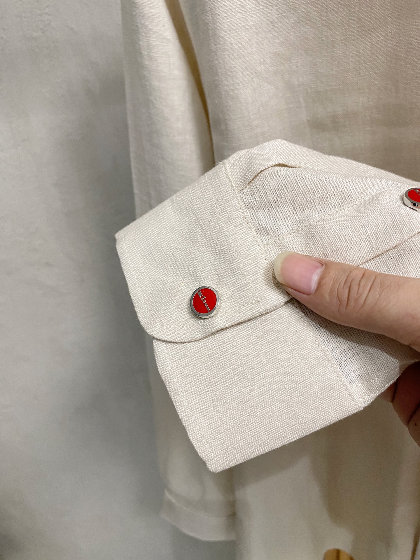 巅峰制造，最好卖的六色最全亚麻！！！Kiton亚麻刺绣Logo红点衬衫｜慵懒骨子里的高级感轻盈的呼吸感，