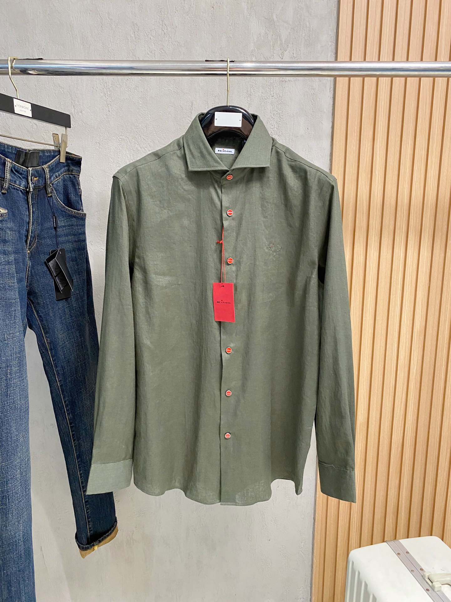 巅峰制造，最好卖的六色最全亚麻！！！Kiton亚麻刺绣Logo红点衬衫｜慵懒骨子里的高级感轻盈的呼吸感，