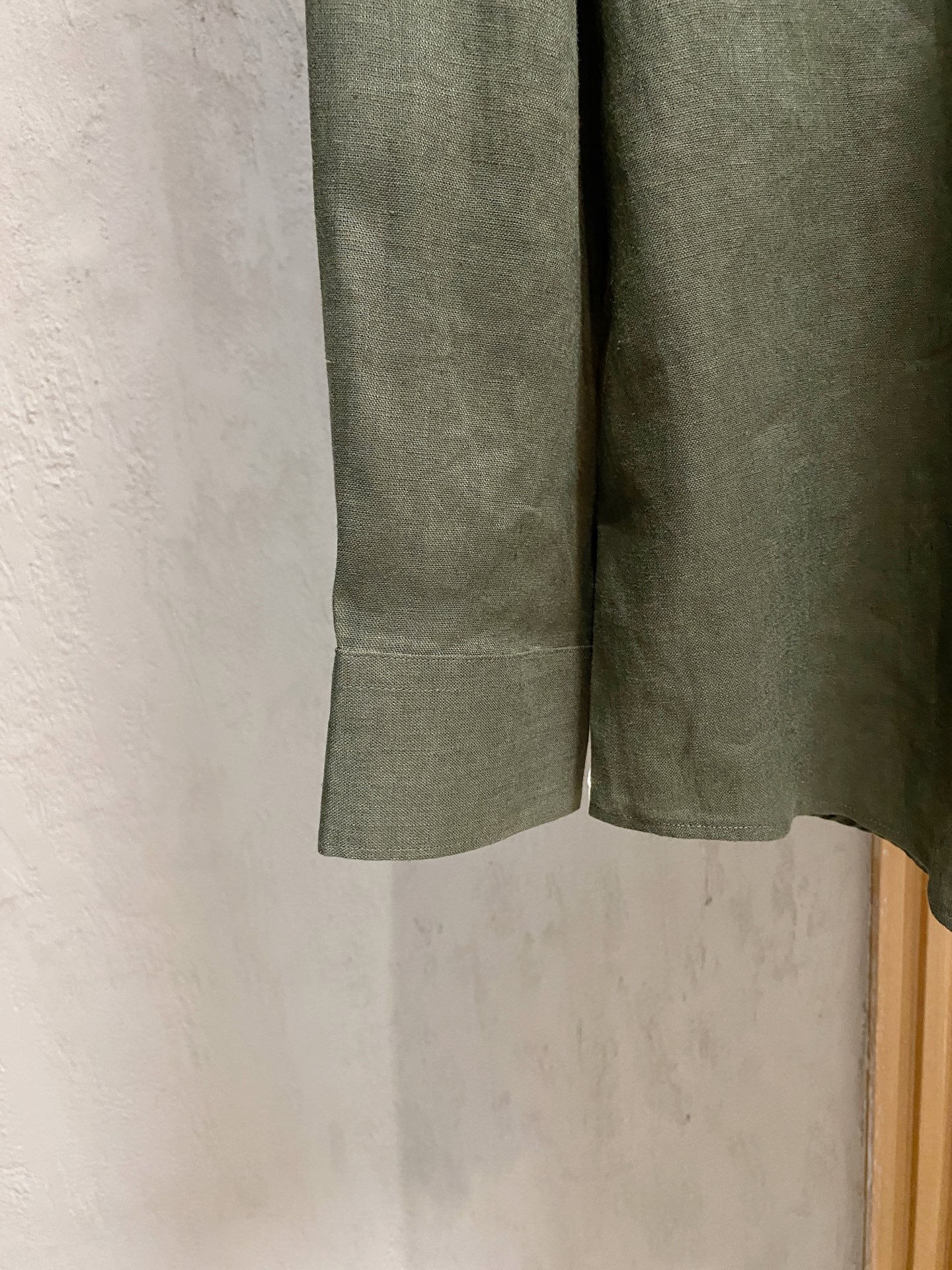 史诗级别的亚麻衬衫，lP🆕独家巨献，胸前刺绣logo多色入荷。原汁原味100%亚麻面料衬衫，麻料以其独特